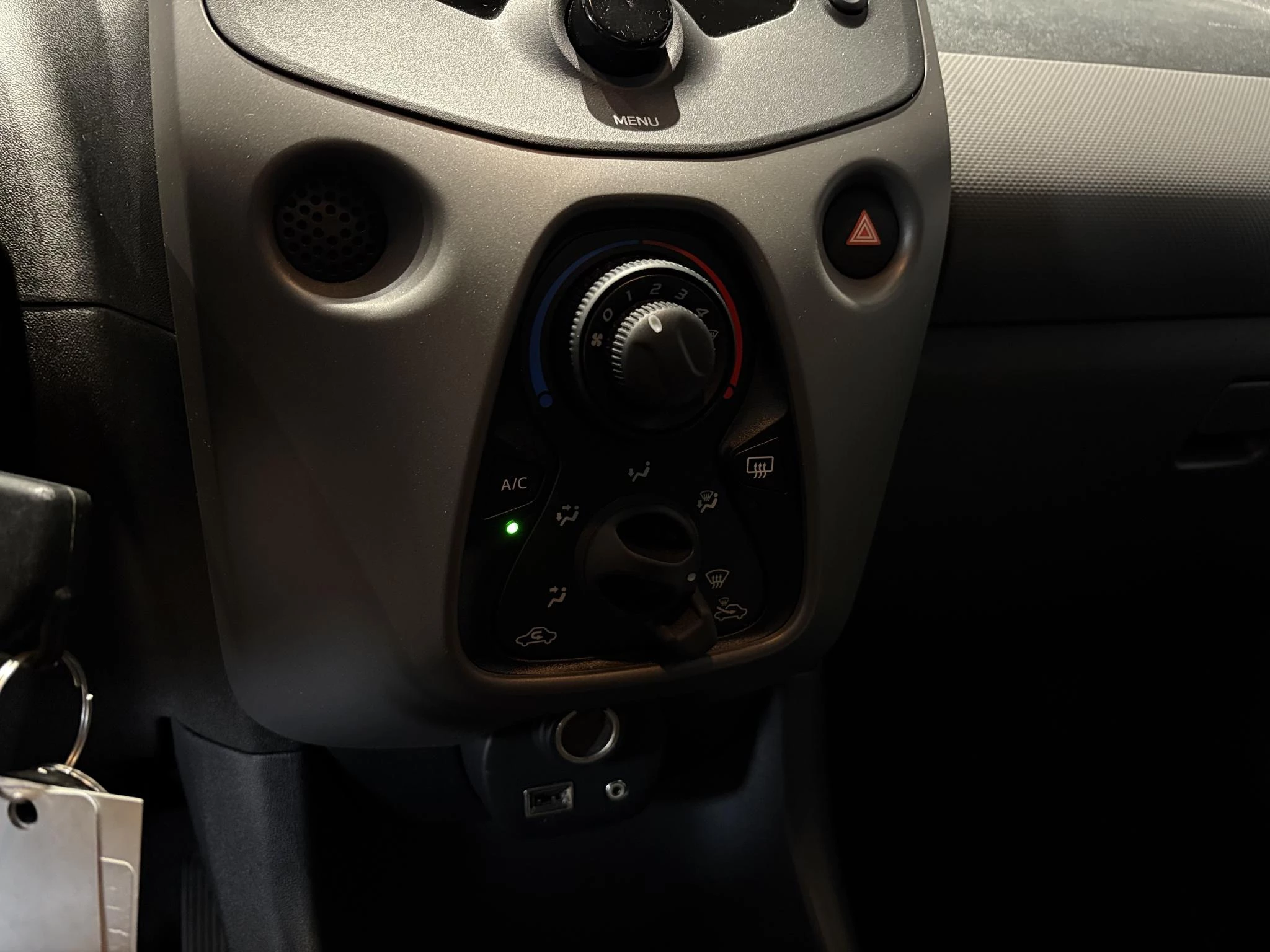 Peugeot-108-image-17