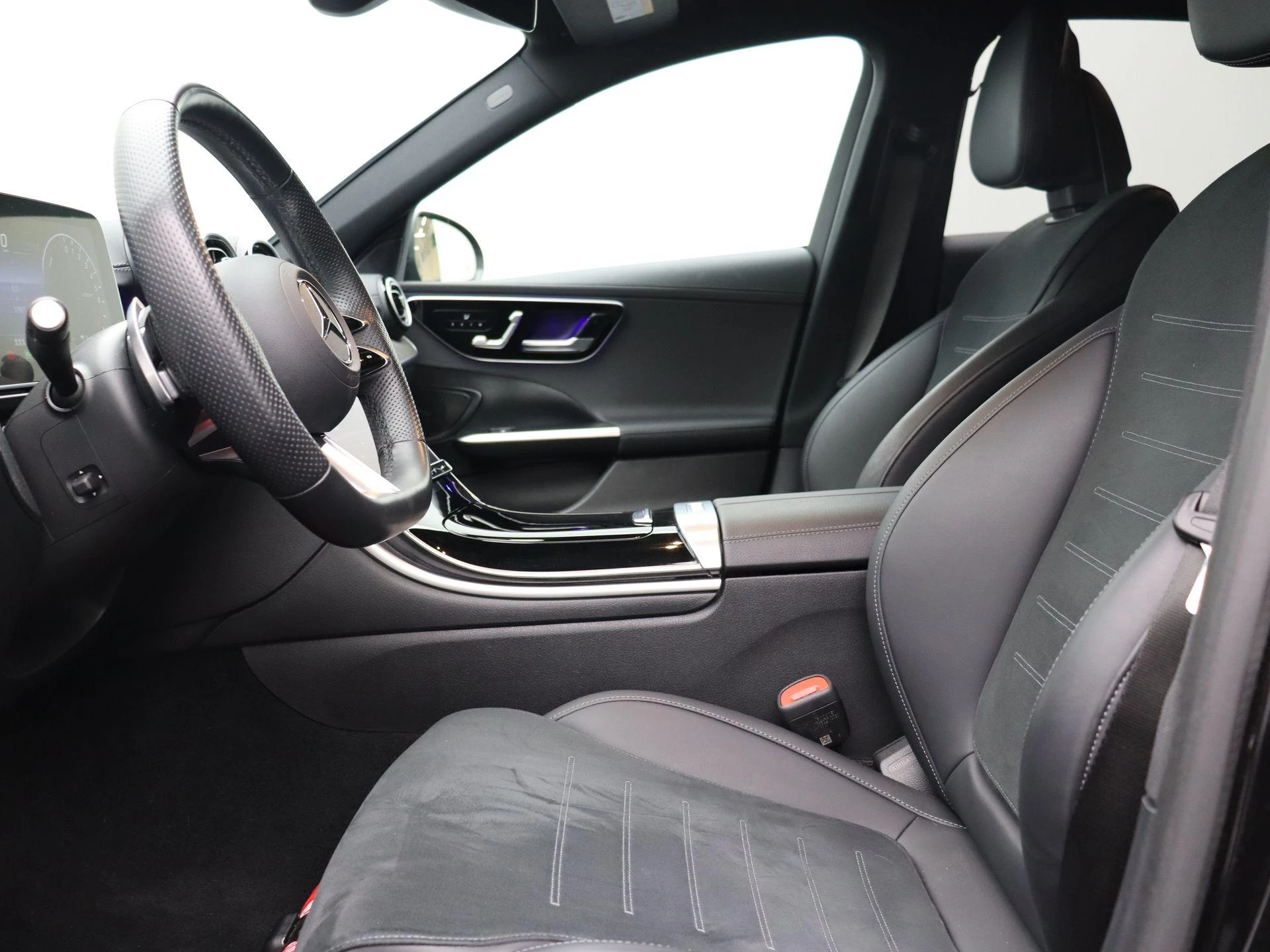 Mercedes-Benz C-Klasse 300 e AMG Line Berline + CARPLAY + LED + CAMERA + NIGHTPAKKET +