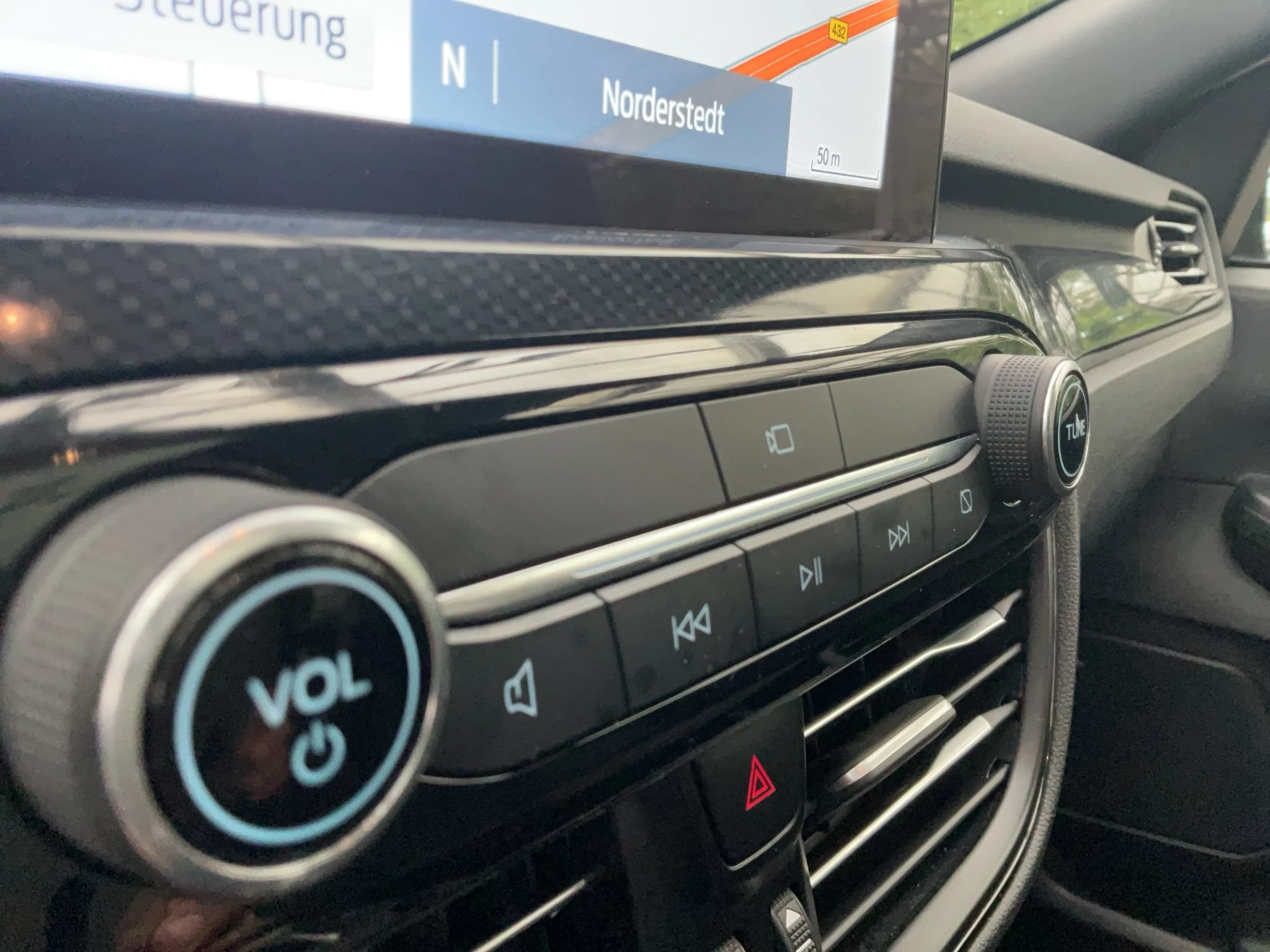 Ford Kuga ST-Line X | ACC | PANO | AHK | KAMERA