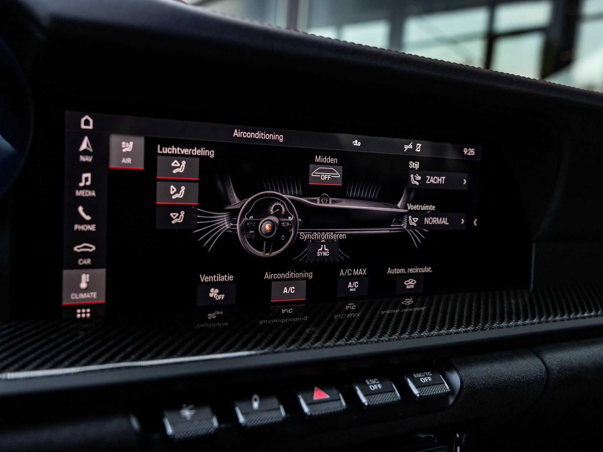 Porsche-911-image-47