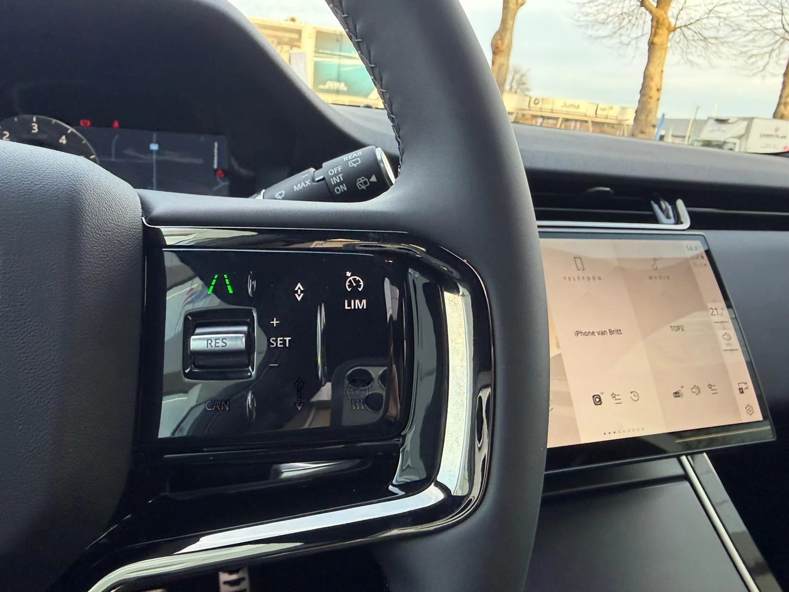 Land Rover Range Rover Evoque P270e Dynamic SE AWD Auto. 26MY