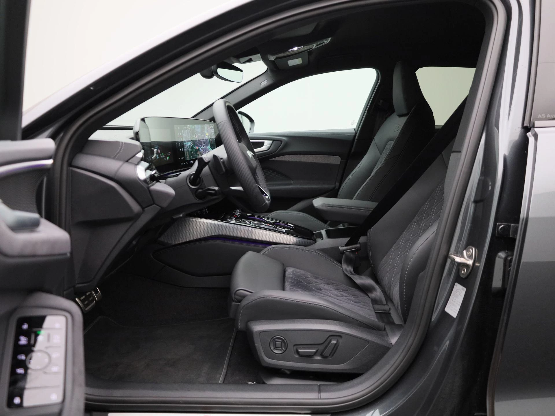 Audi A5 Avant 2.0 e-hybrid quattro S edition Competition