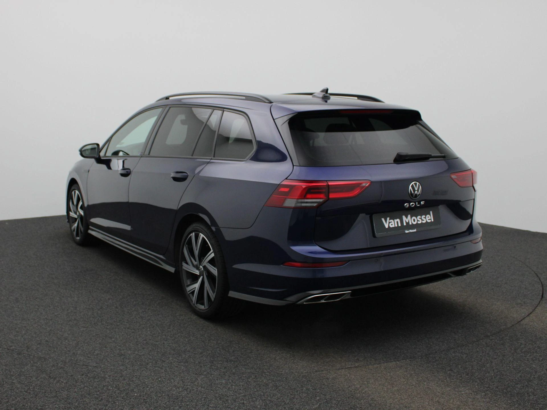 Volkswagen Golf Variant VIII 1.5 TSI 96kW R-Line
