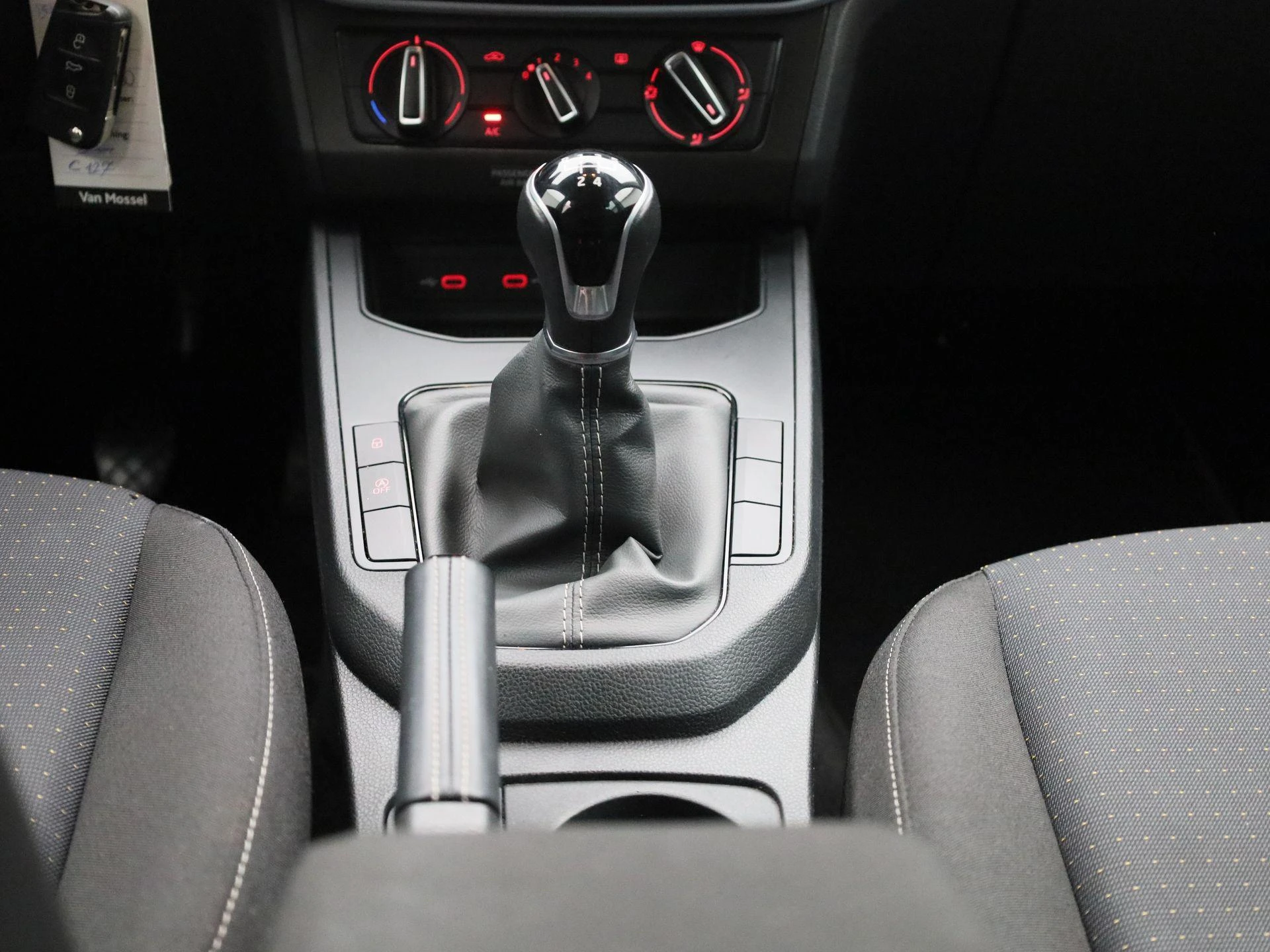 SEAT-Ibiza-image-9