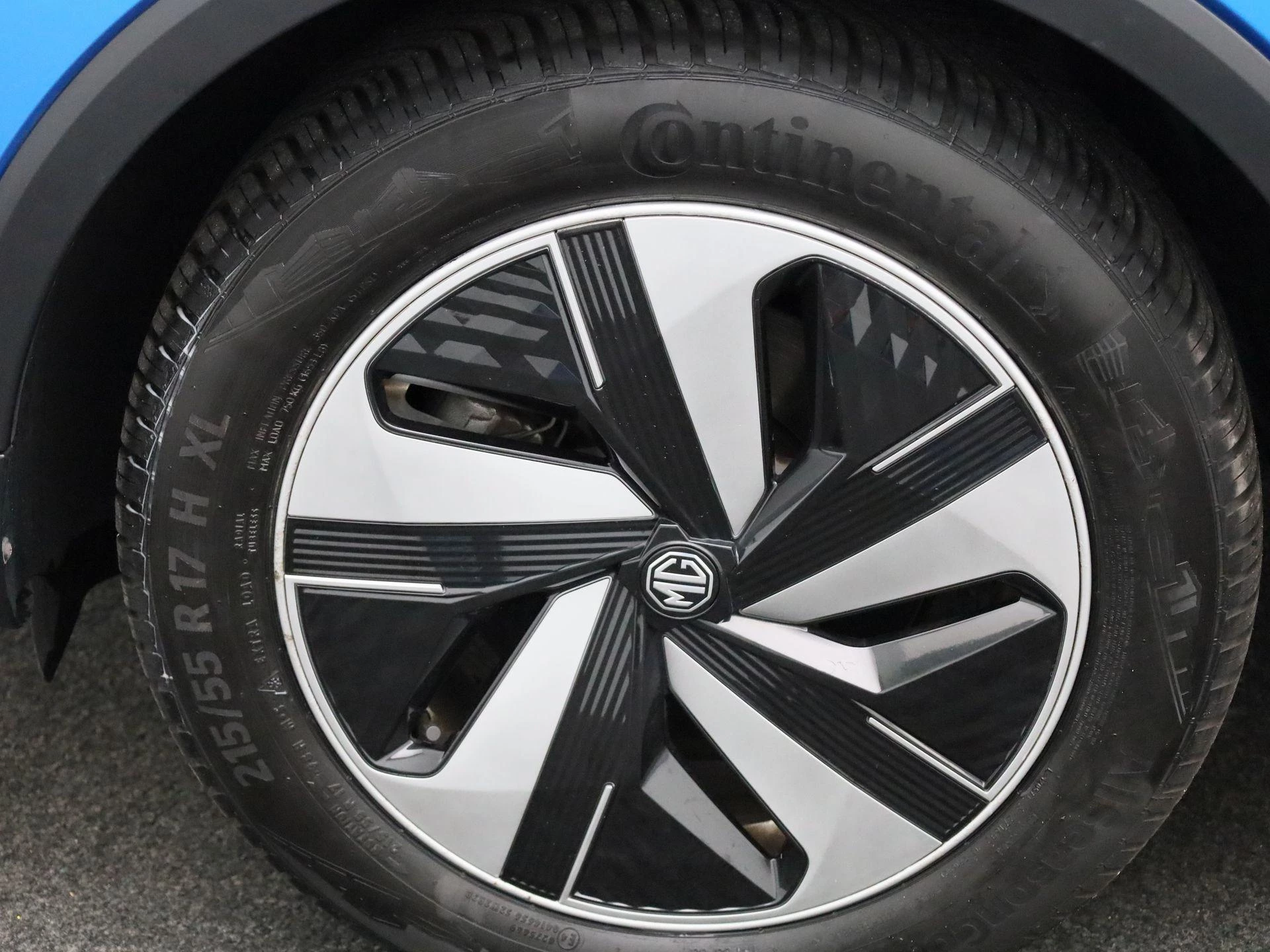 MG-ZS EV-image-14