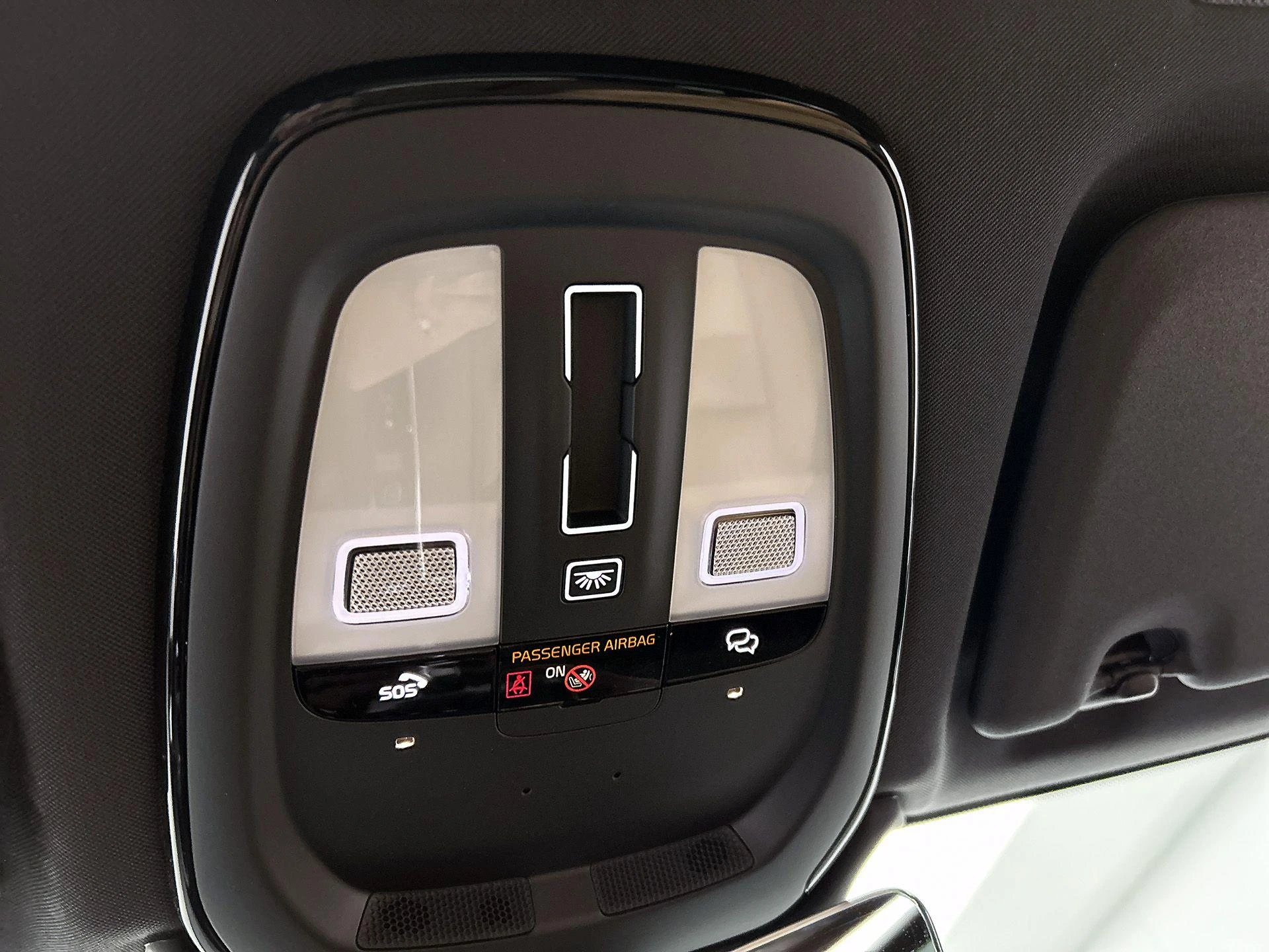 Volvo-XC60-image-18