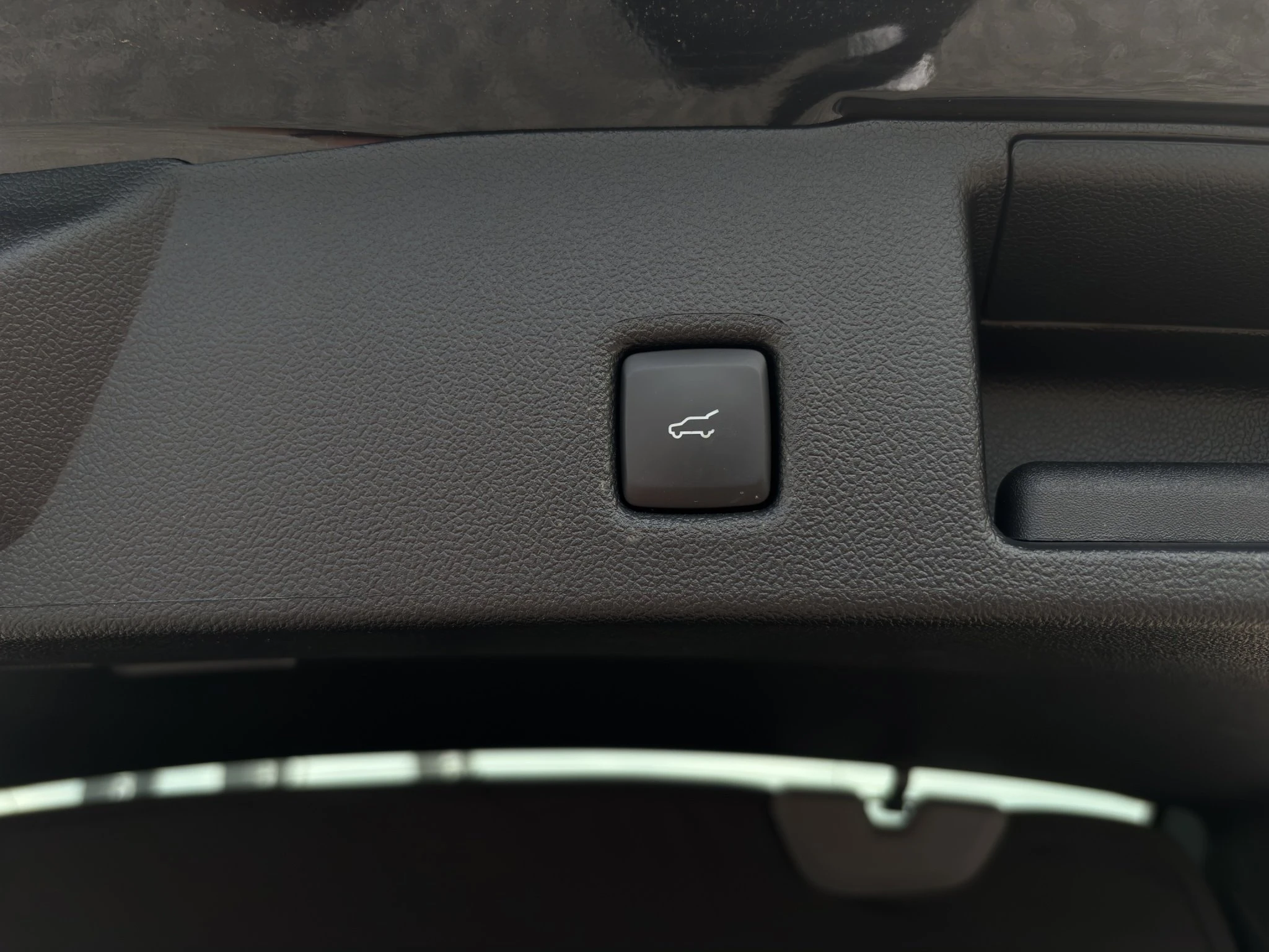 Ford Kuga ST-Line X Aut.*PANO*AHK*360GRAD*LED-MATRIX*NAVI*GRA*WINTER-PKT.