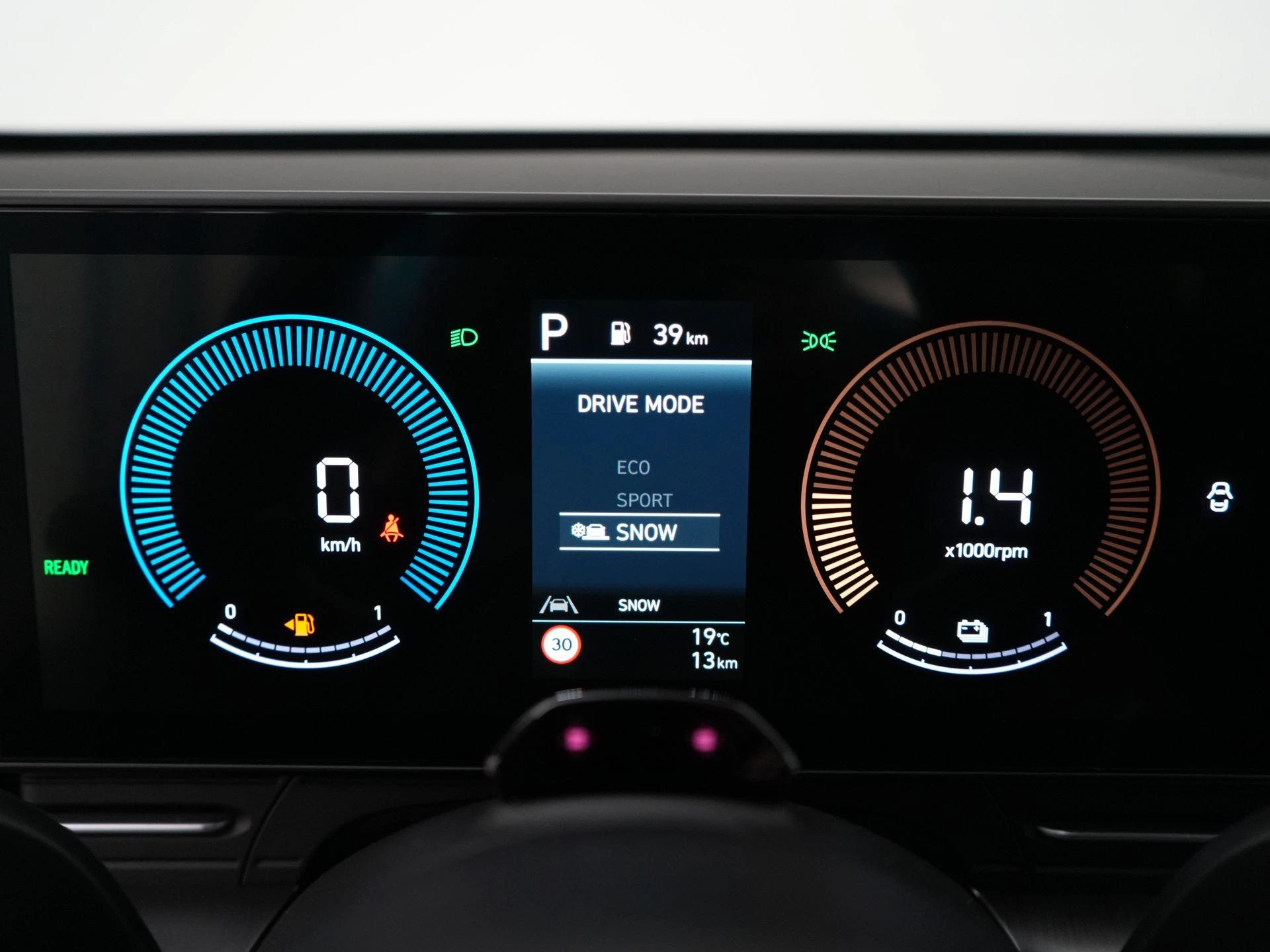 Hyundai Kona 1.6 GDI HEV E-Motion