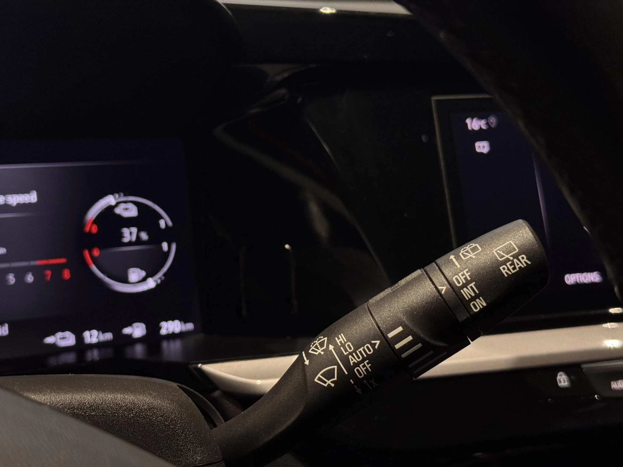 Opel-Grandland-image-17