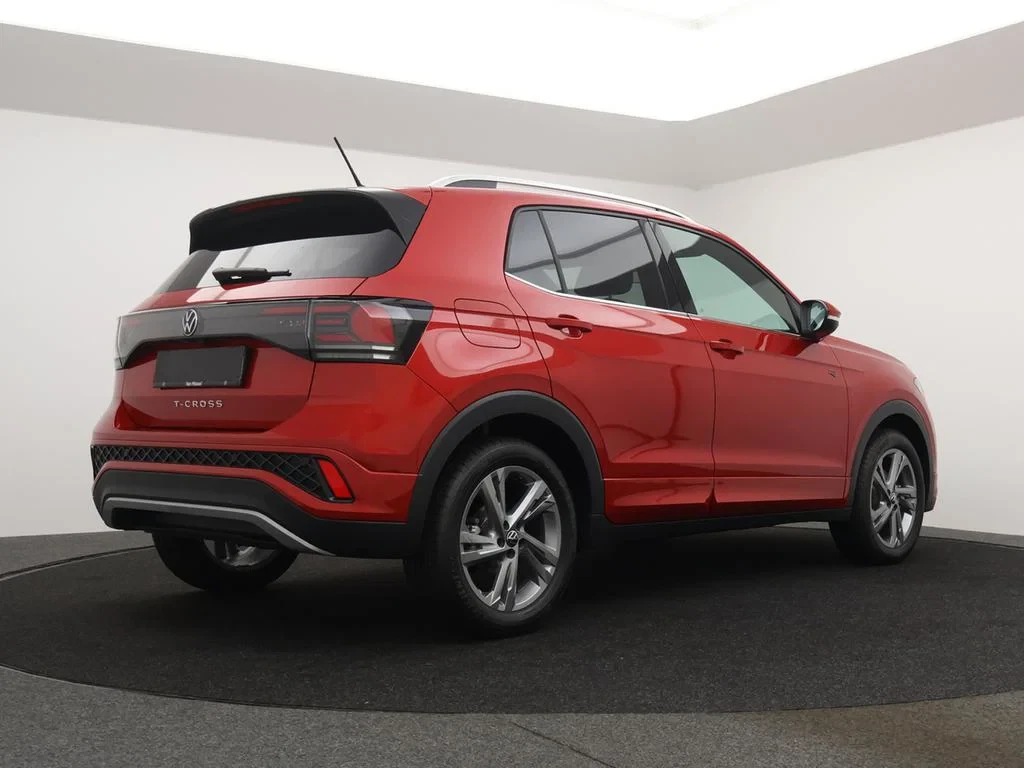 Volkswagen-T-Cross-image-1