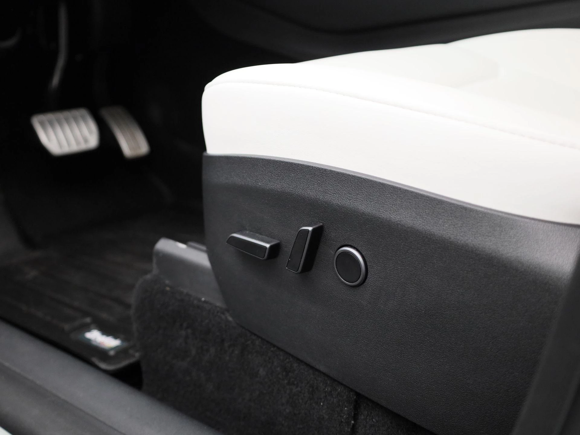 Tesla Model Y Performance AWD 75 kWh
