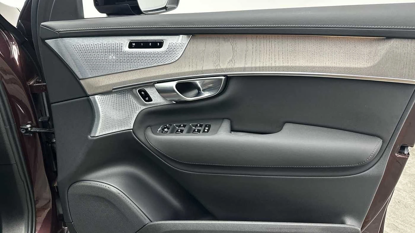 Volvo-XC90-image-26