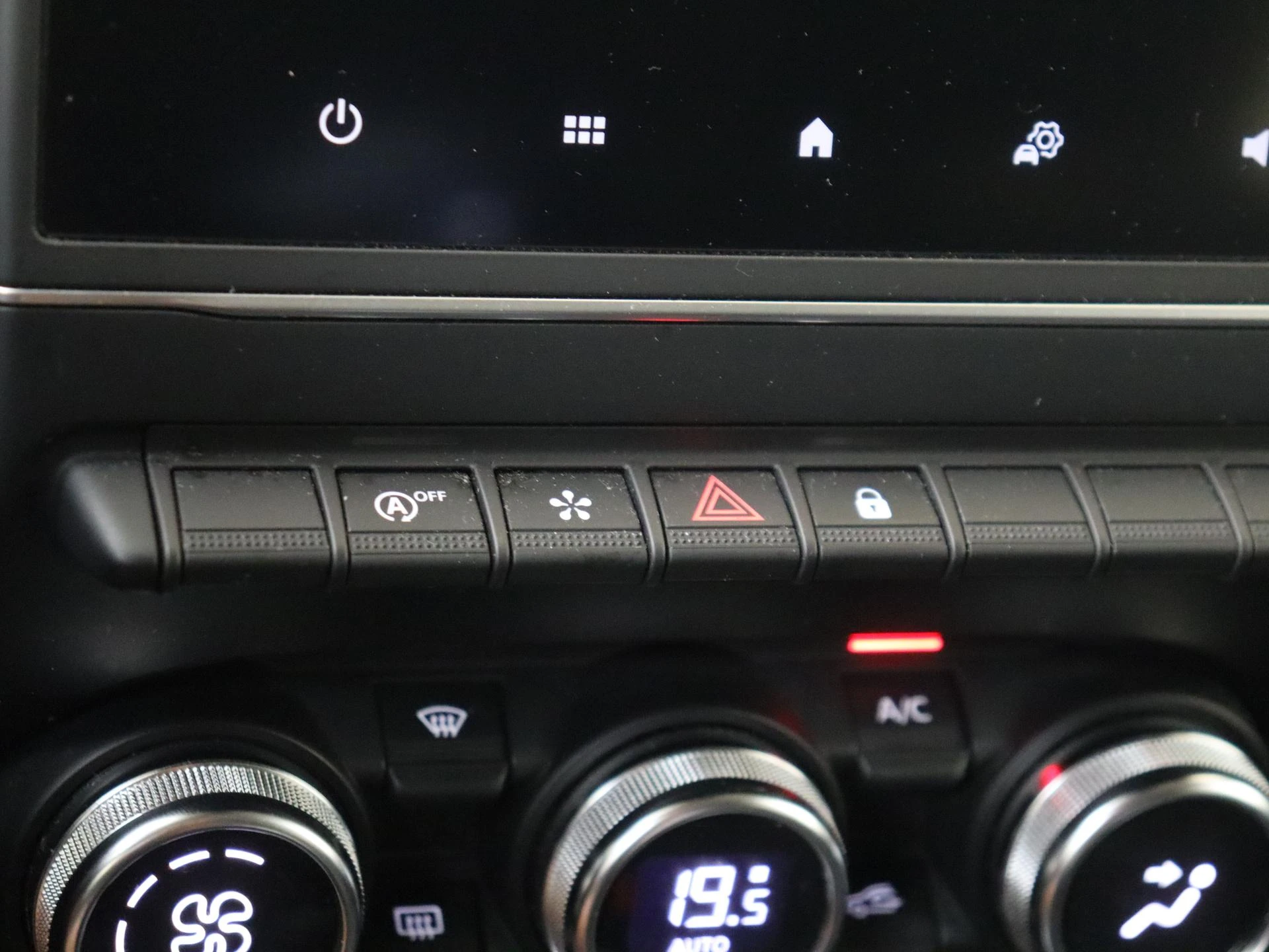 Renault-Captur-image-18
