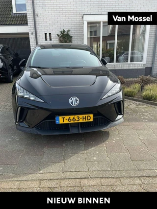 MG MG4 Luxury 64 kWh