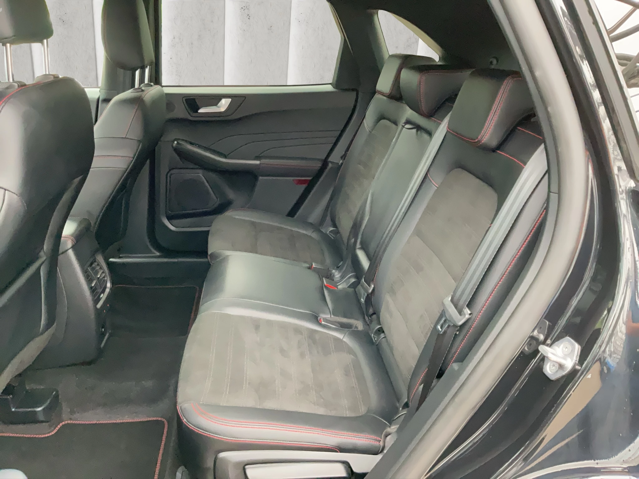 Ford Kuga ST-Line X | ACC | PANO | AHK | KAMERA