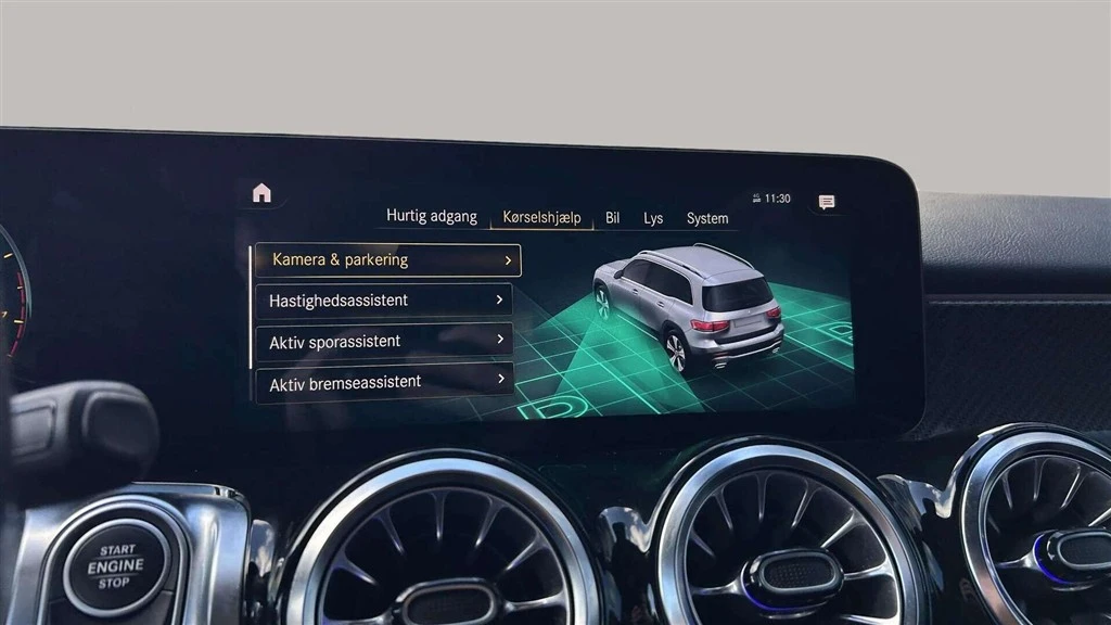 Mercedes-Benz-GLB-image-18