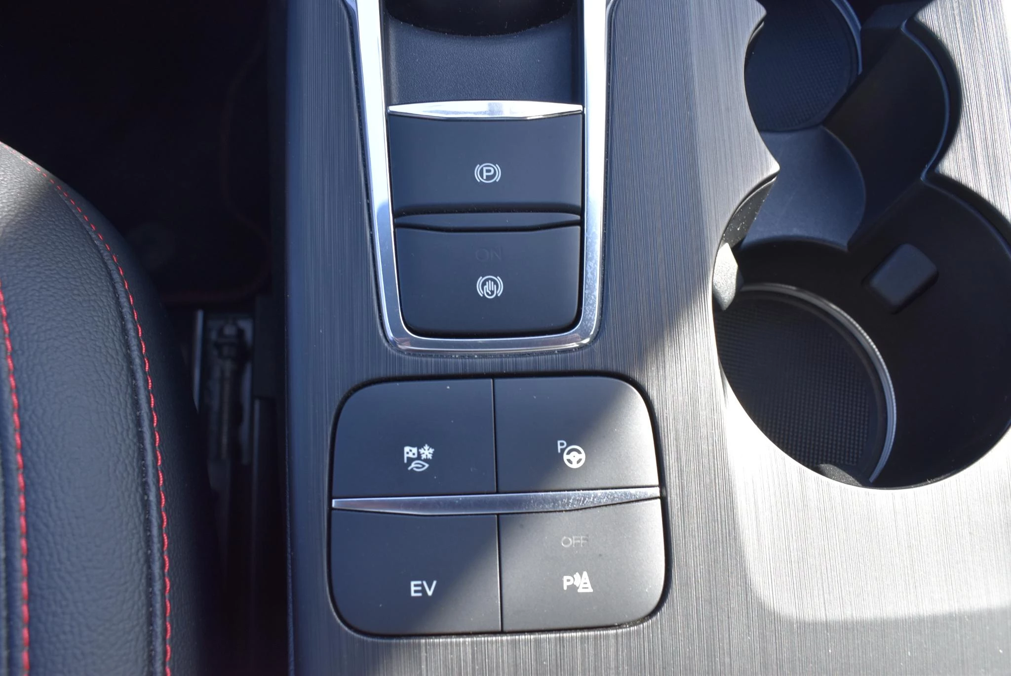 Ford-Kuga-image-21