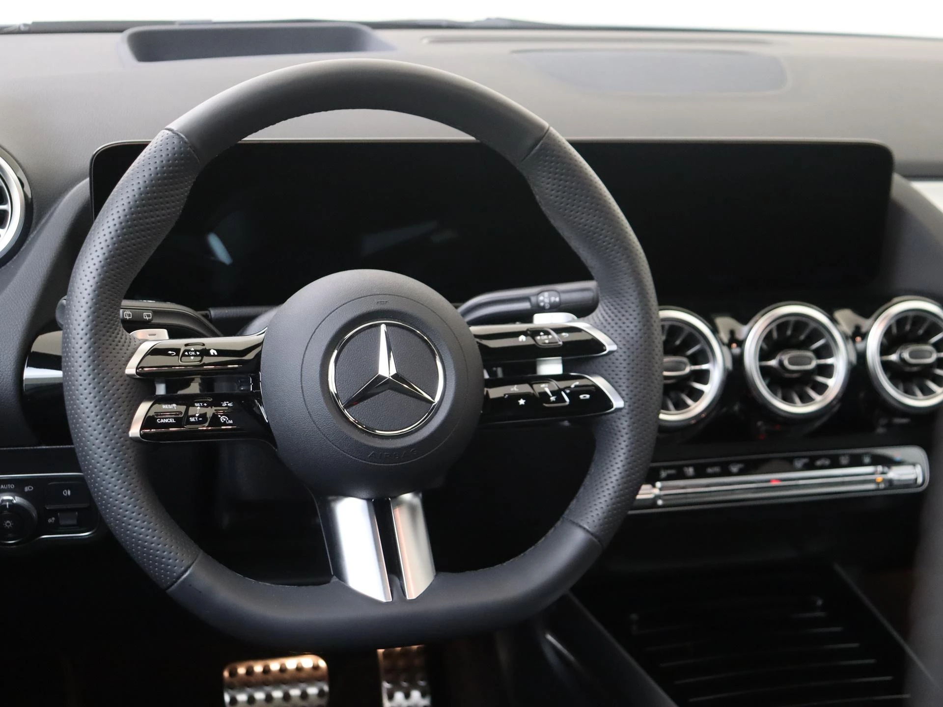 Mercedes-Benz GLA 250 e Business Solution AMG