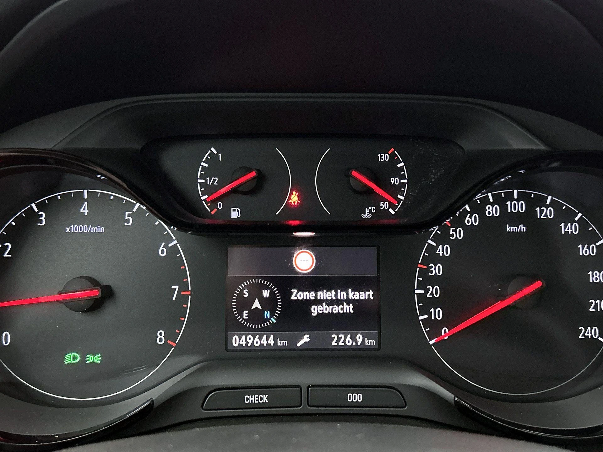Opel-Crossland X-image-19