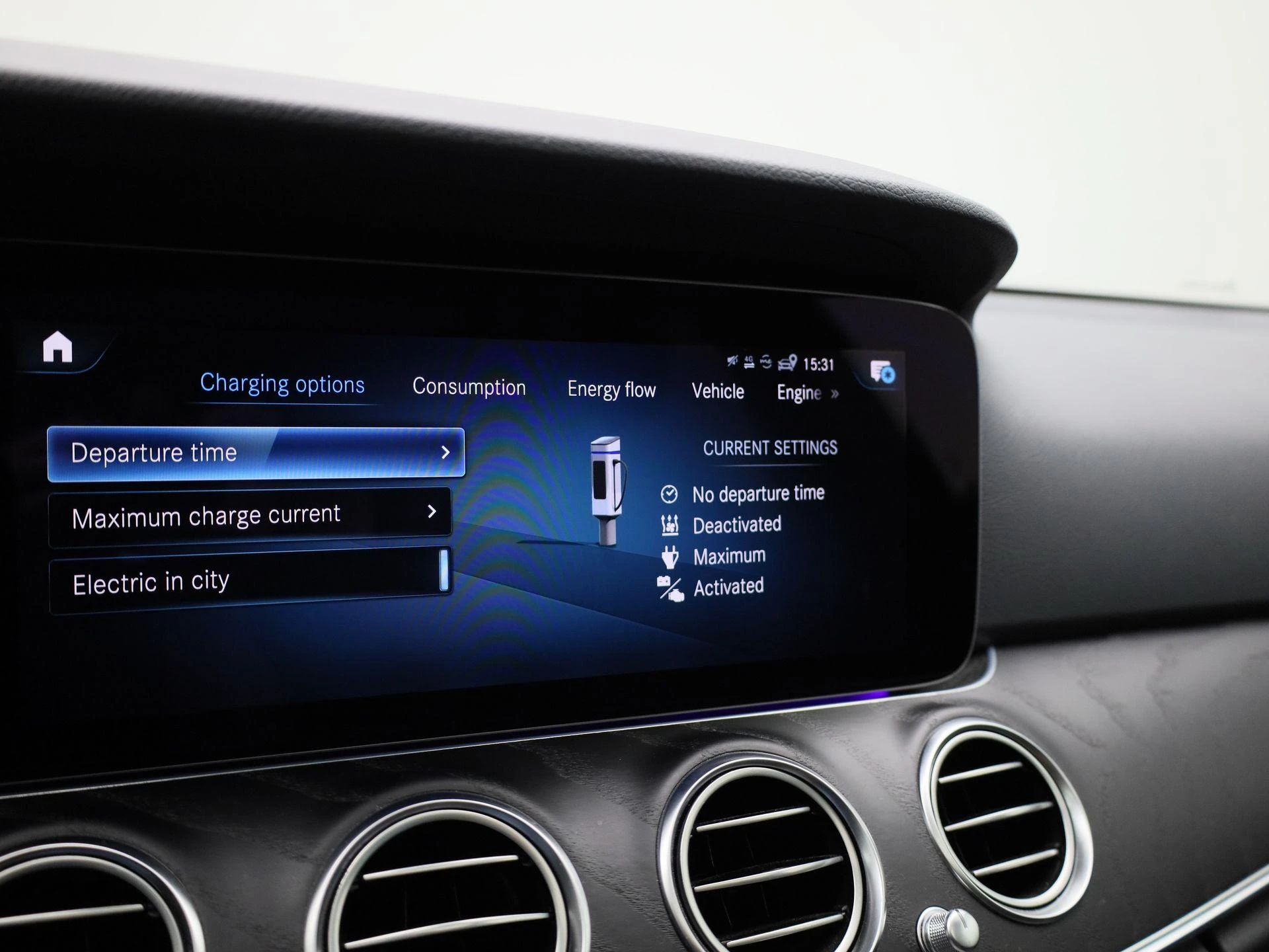 Mercedes-Benz-Classe E-image-26