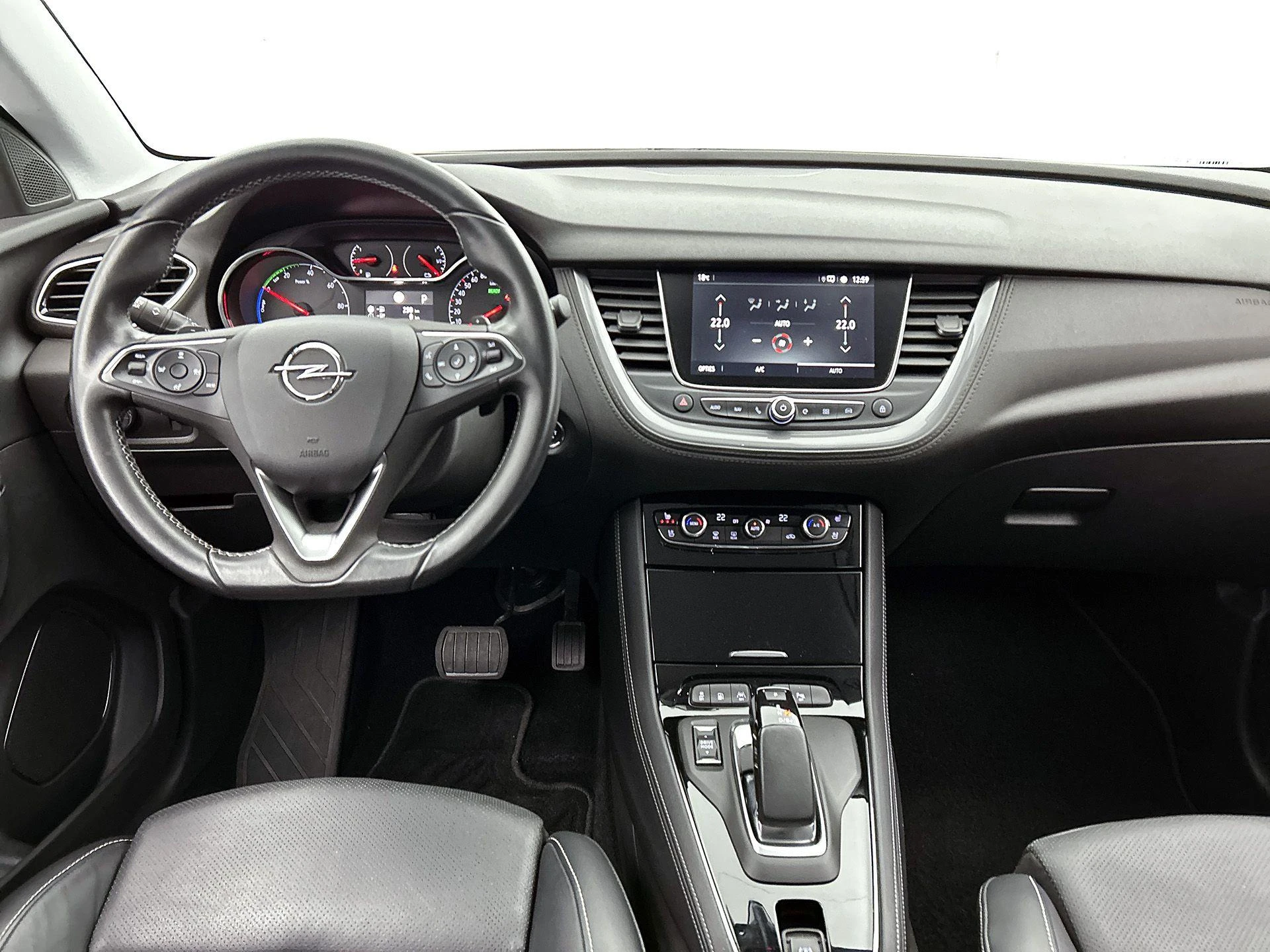 Opel-Grandland X-image-21