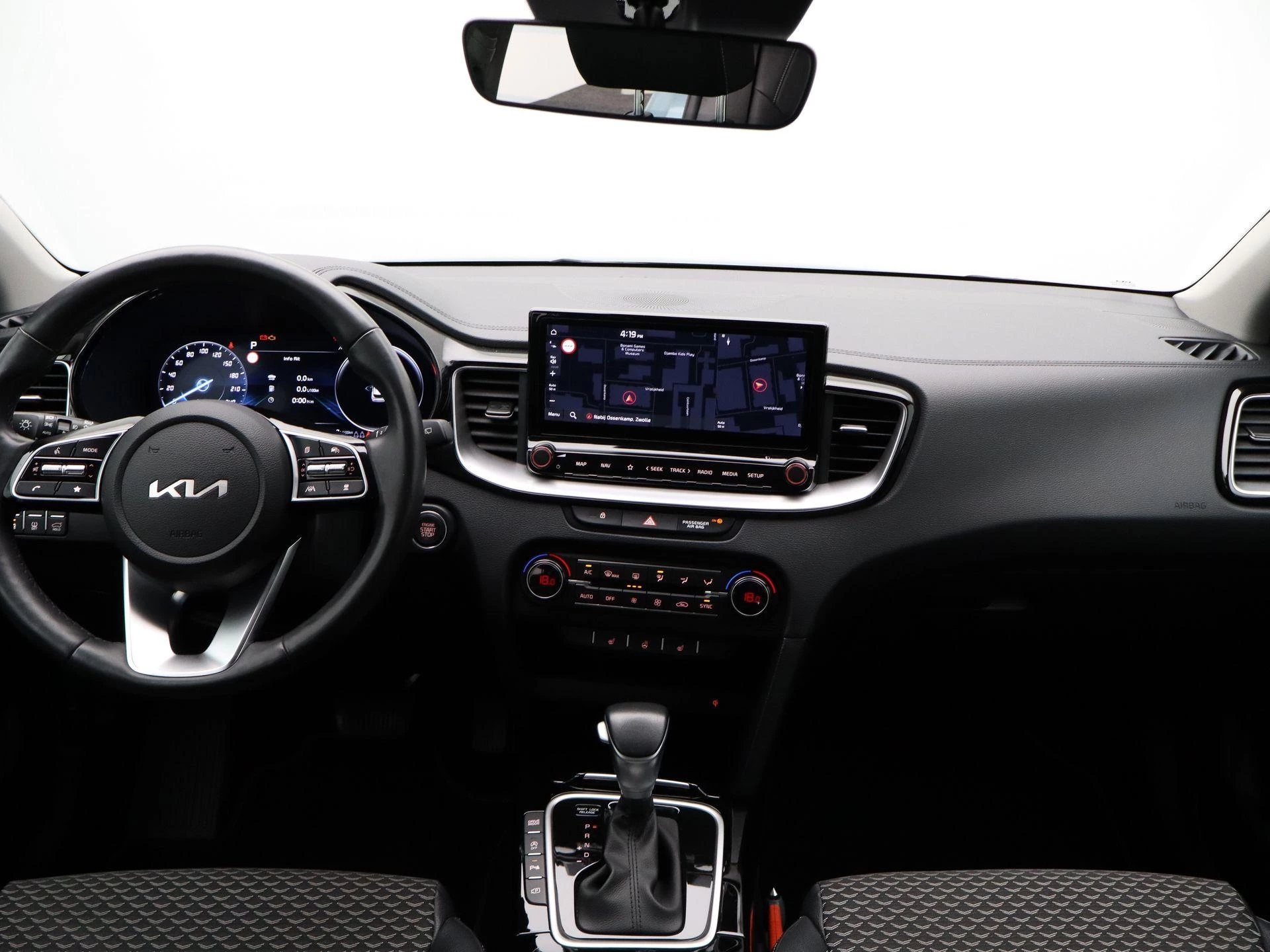 Kia-Ceed Sportswagon-image-8