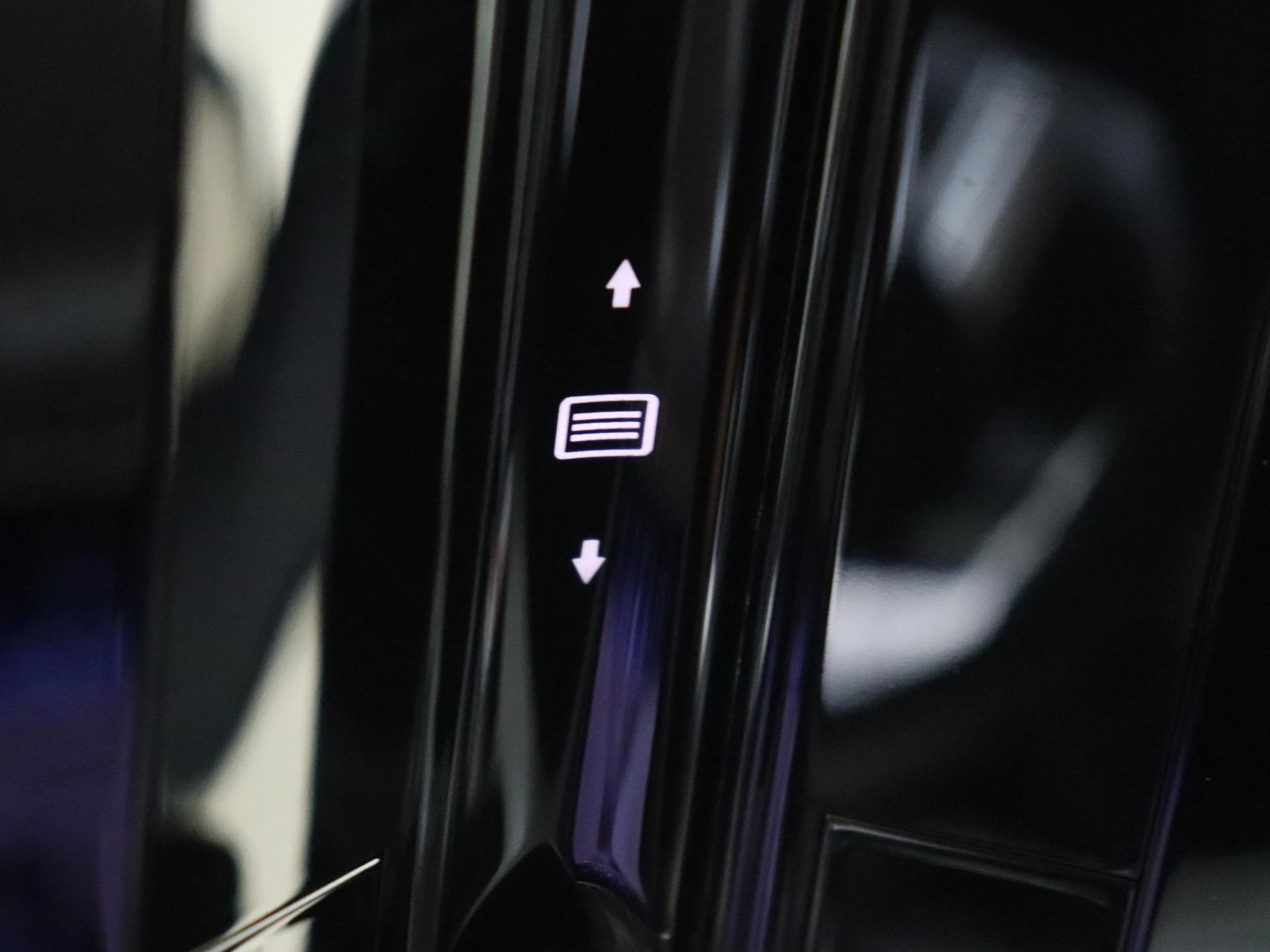 Mercedes-Benz-C-Klasse-image-23