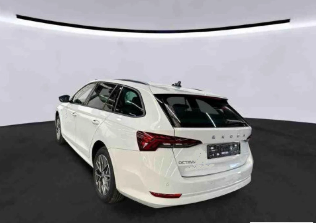 Škoda-Octavia-image-2