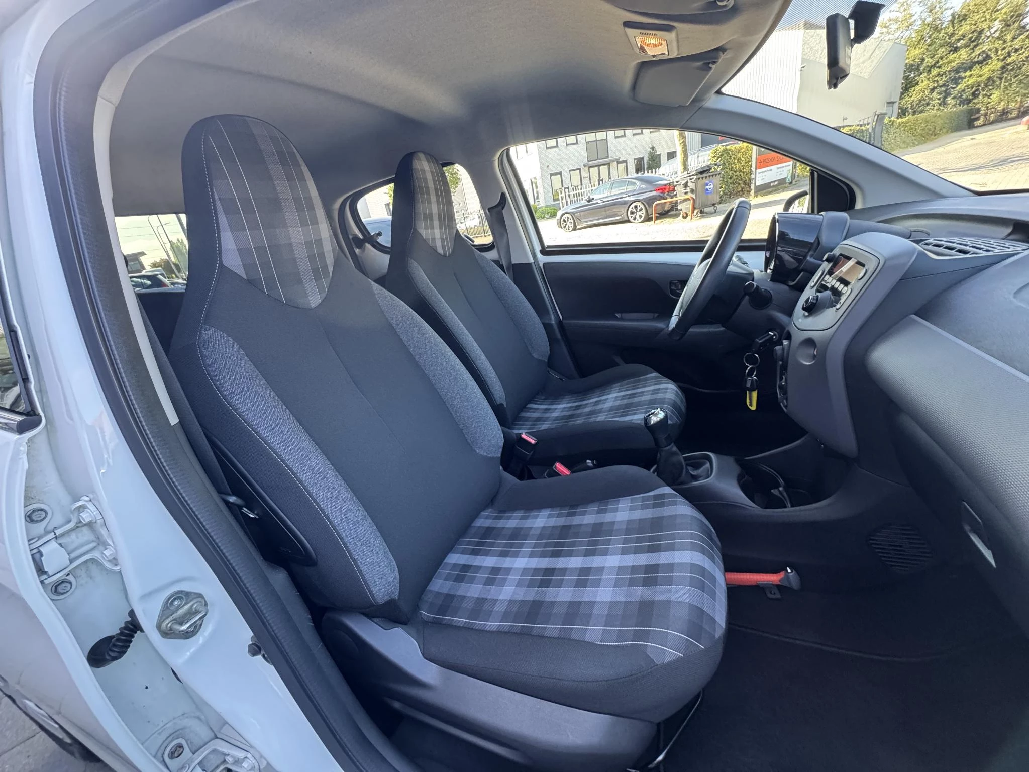 Peugeot-108-image-14