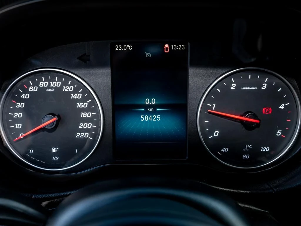 Mercedes-Benz-Citan 112-image-14