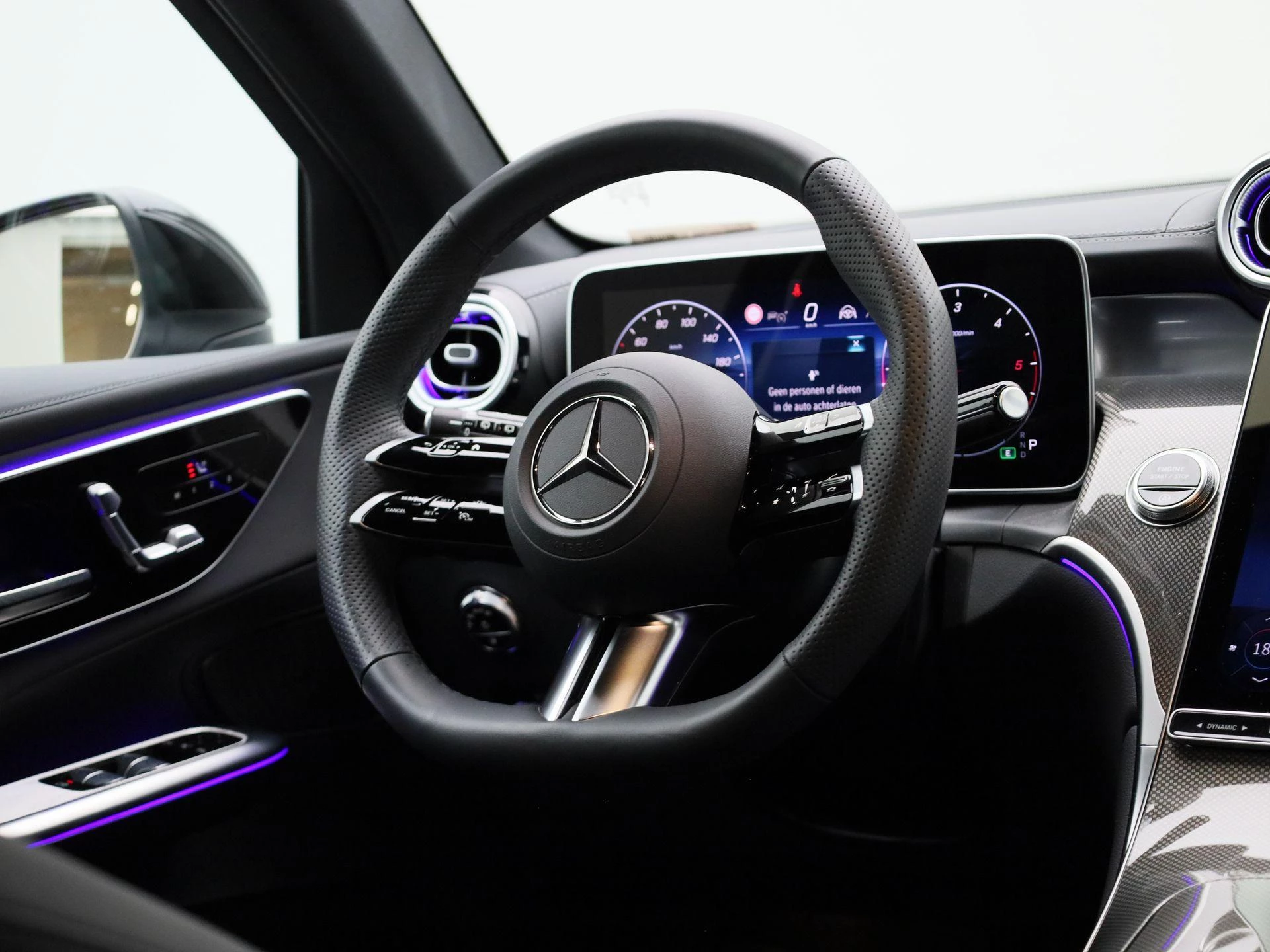 Mercedes-Benz GLC 300 d 4MATIC AMG LINE + TREKHAAK +