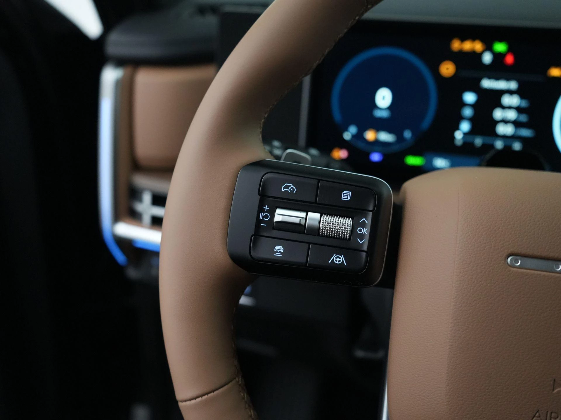 Hyundai-Santa Fe-image-16