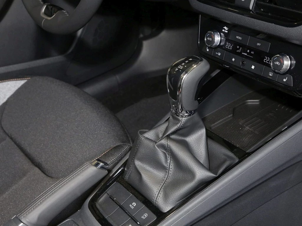 Škoda Kamiq Balance 1.0 TSI UPE 39.820 Assist Open Sky