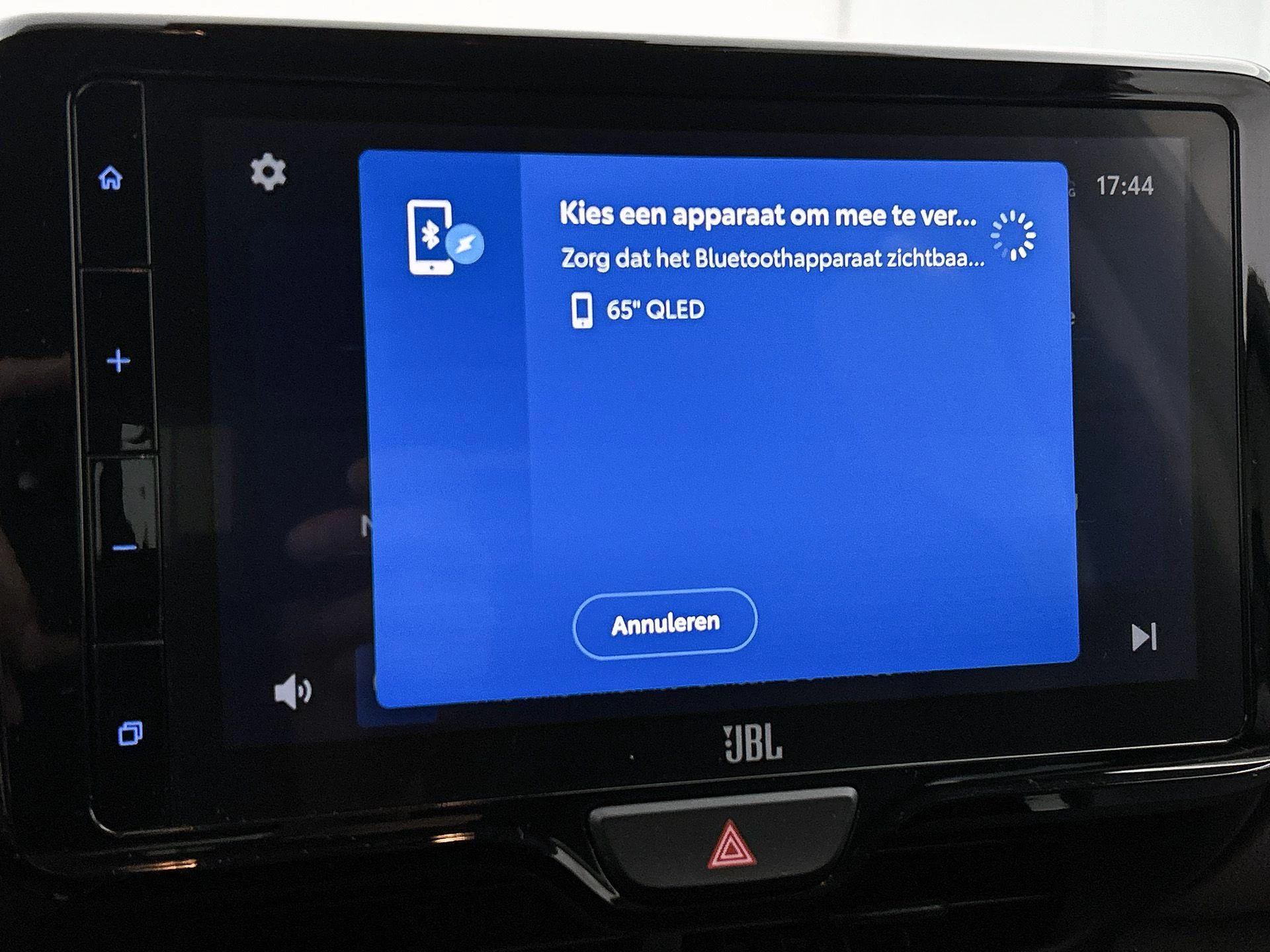 Toyota-Yaris Cross-image-11