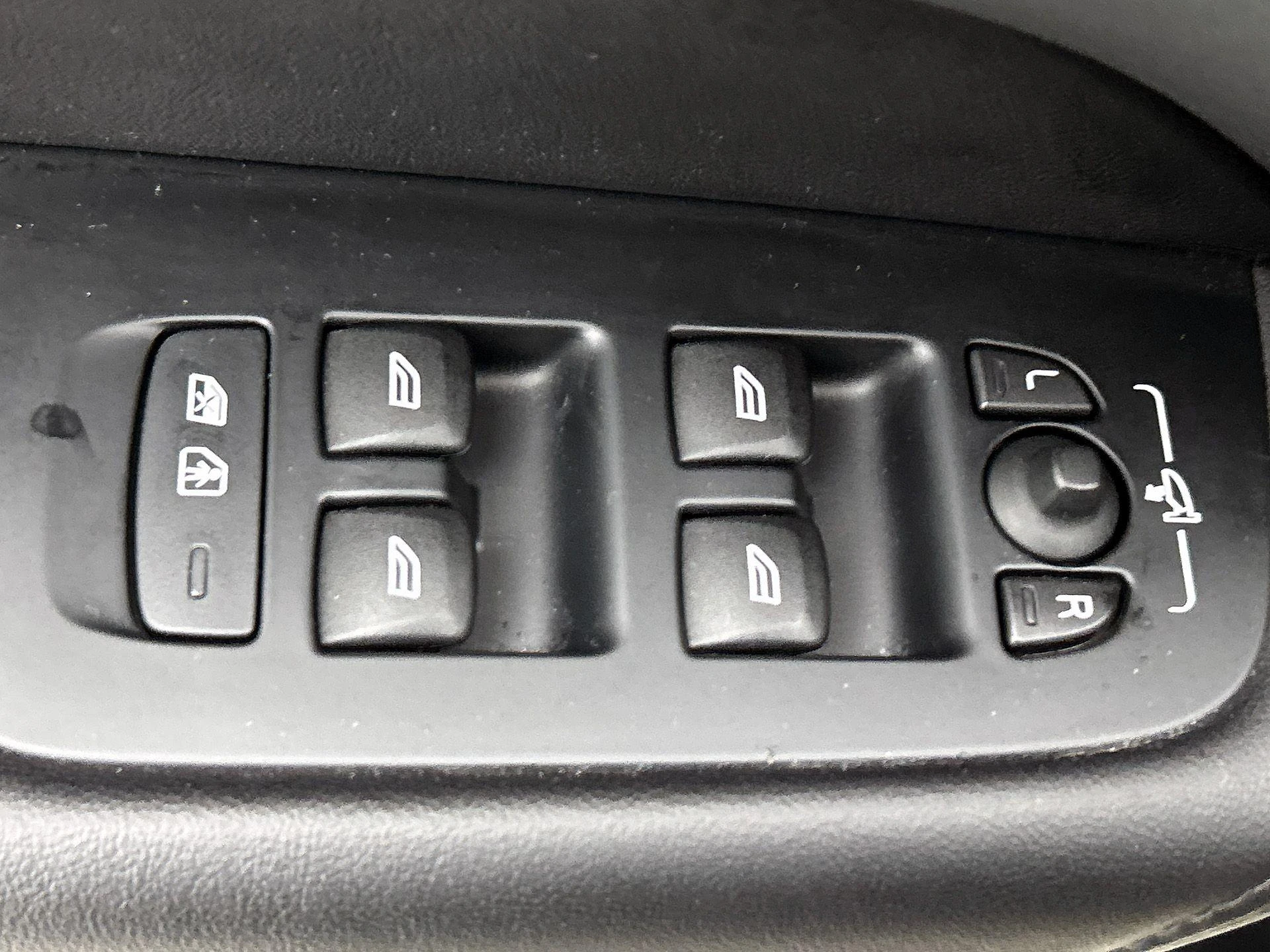 Volvo-XC60-image-42