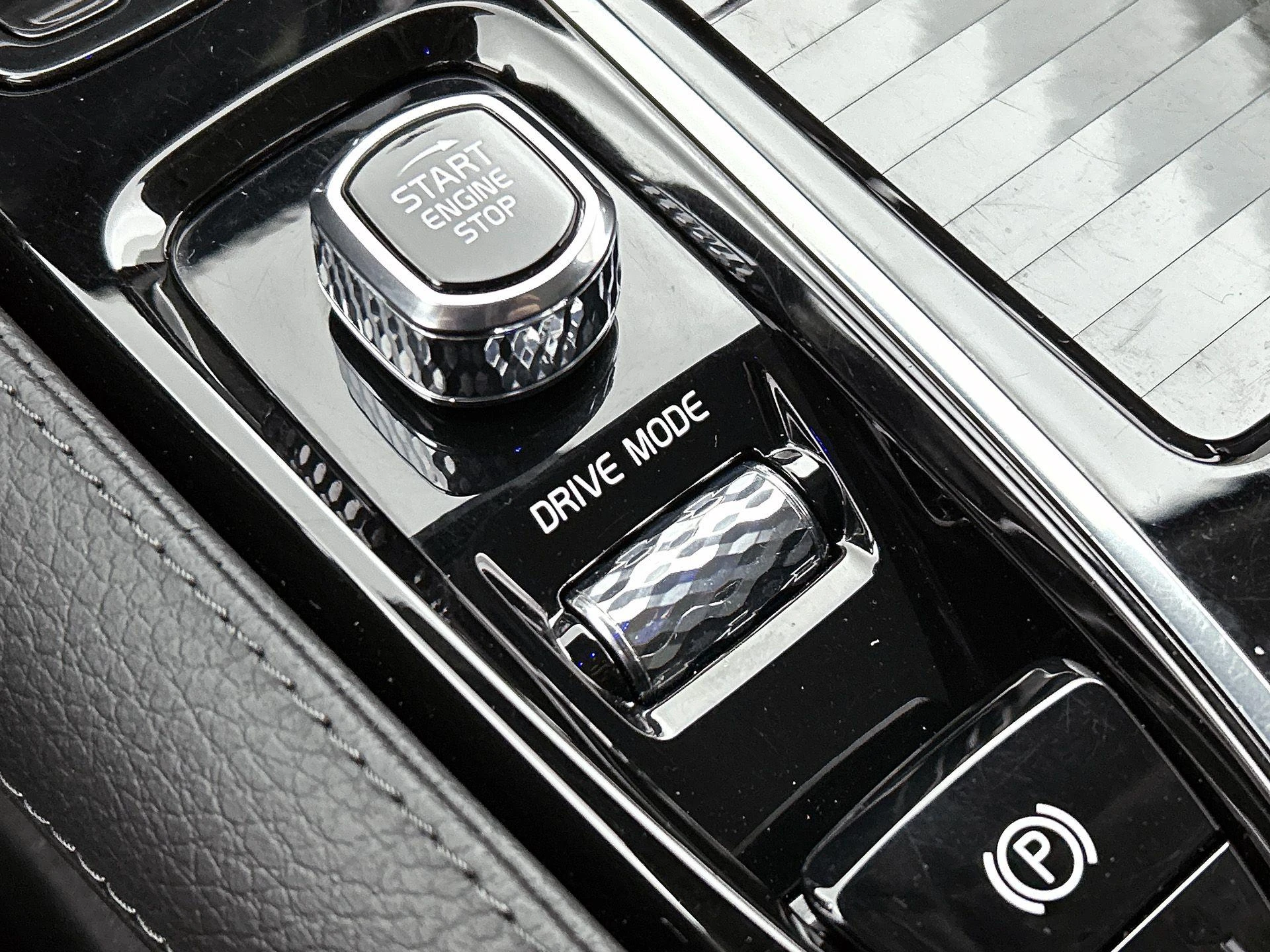 Volvo-V60-image-12