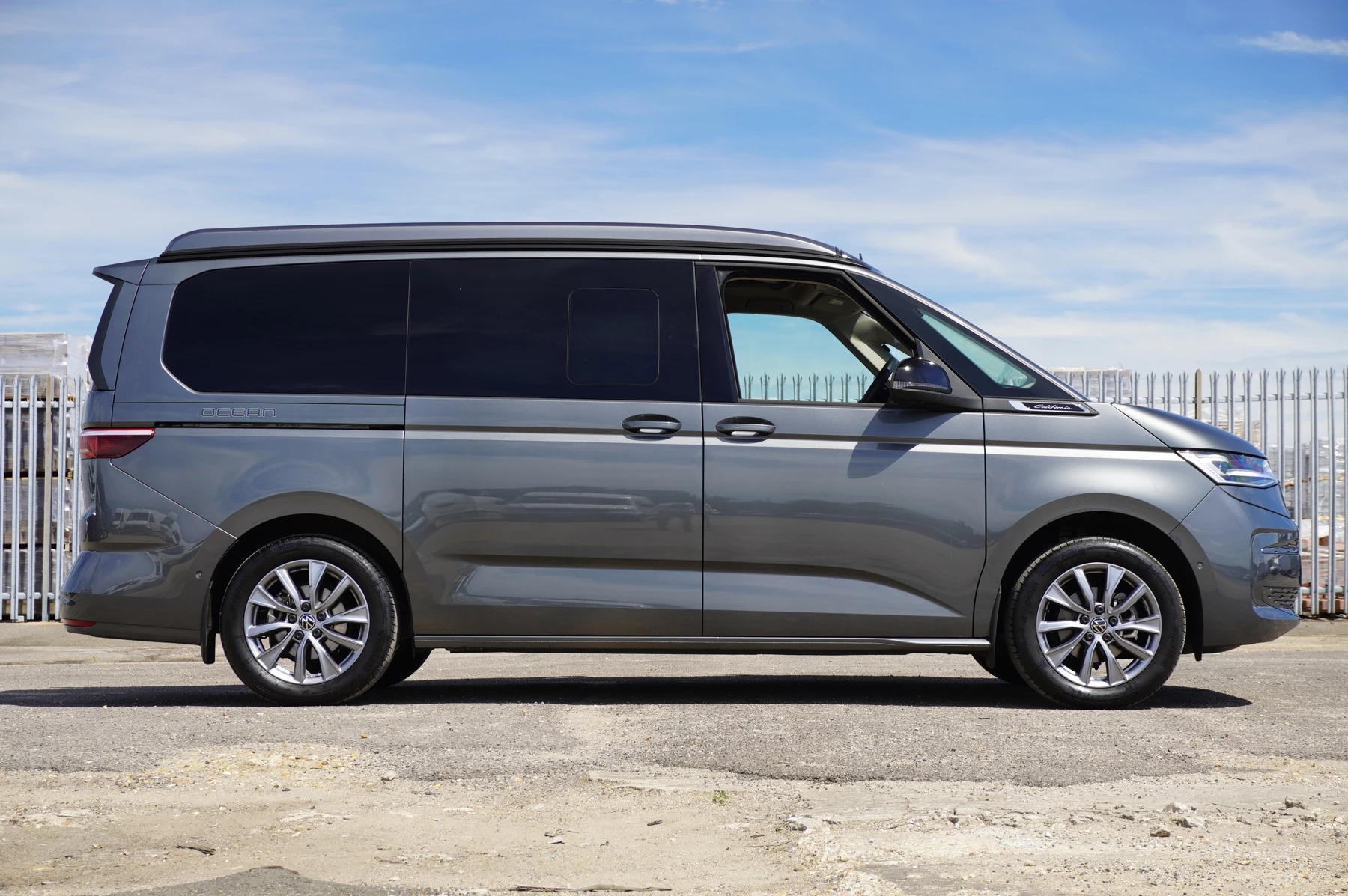 Volkswagen-California-image-3