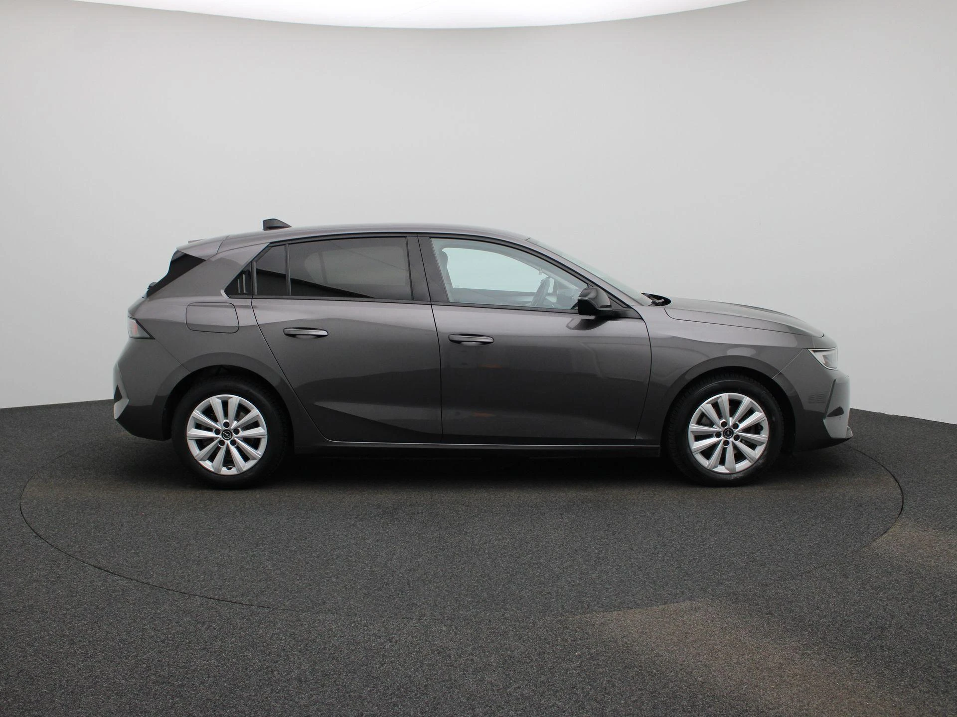 Opel-Astra-image-5
