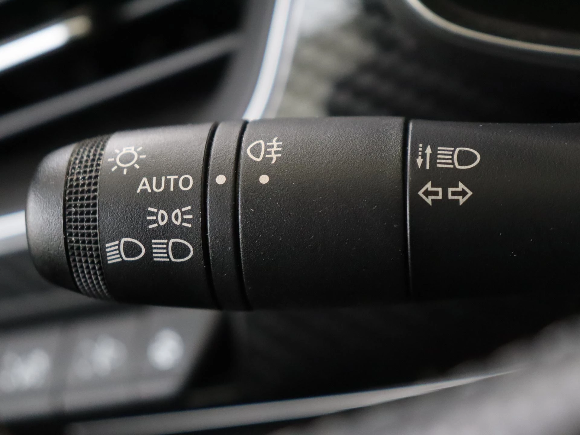 Renault-Arkana-image-22