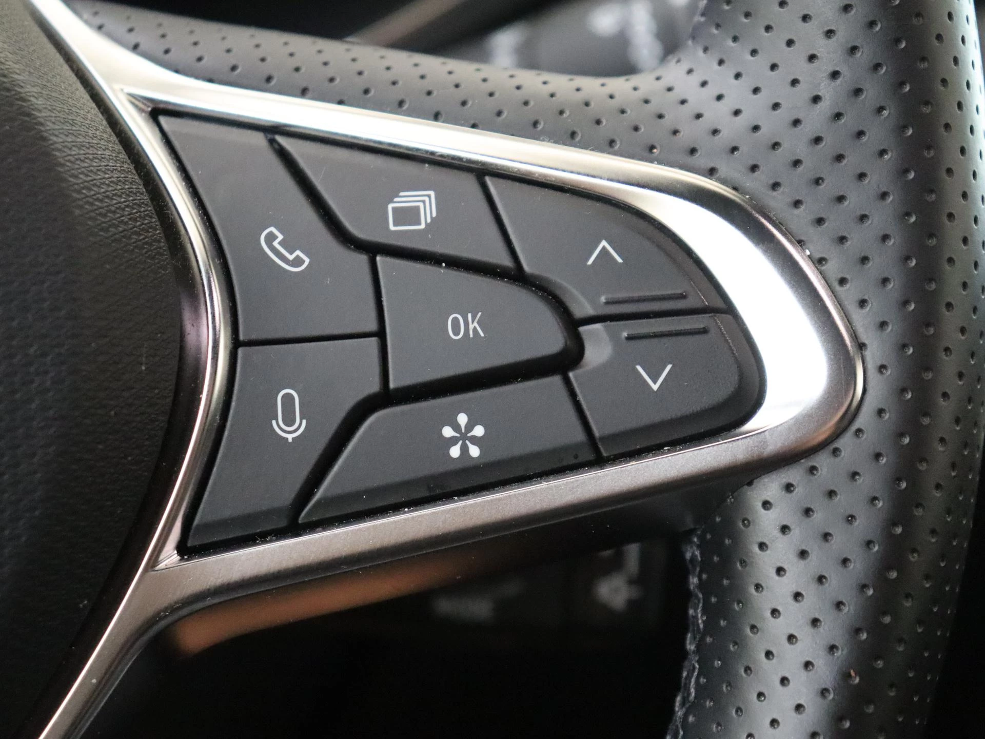 Renault-Captur-image-13