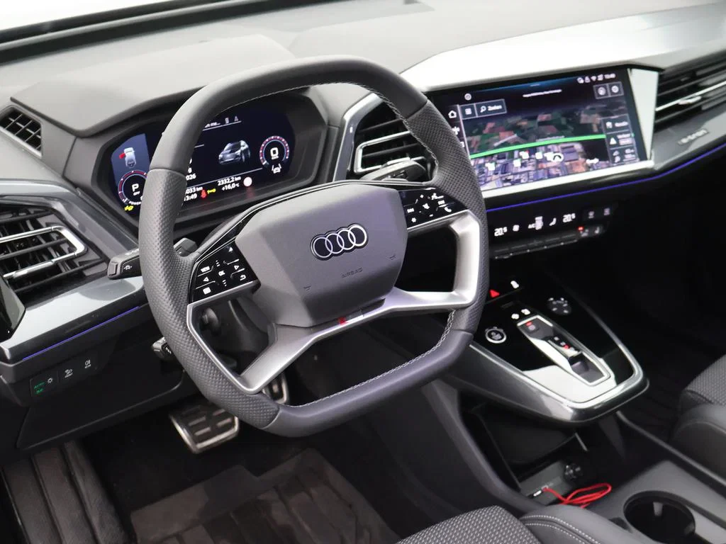 Audi-Q4 e-tron-image-19