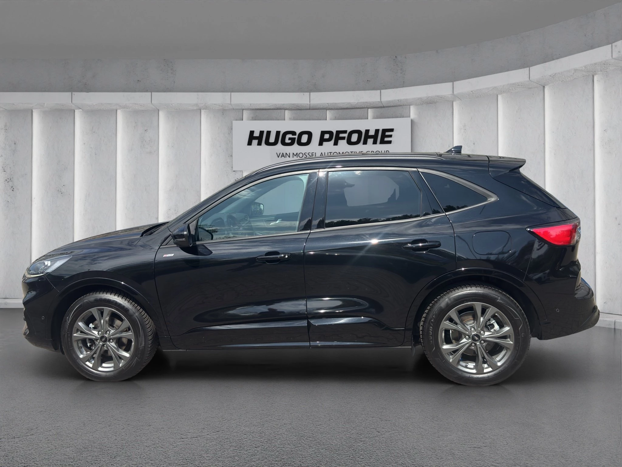 Ford Kuga ST-Line X*PANO*AHK*KAM*ACC*NAVI*SOUND-SYS.