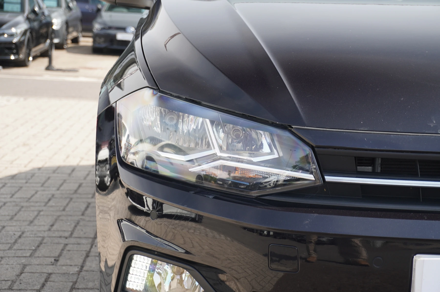 Volkswagen-Polo-image-33