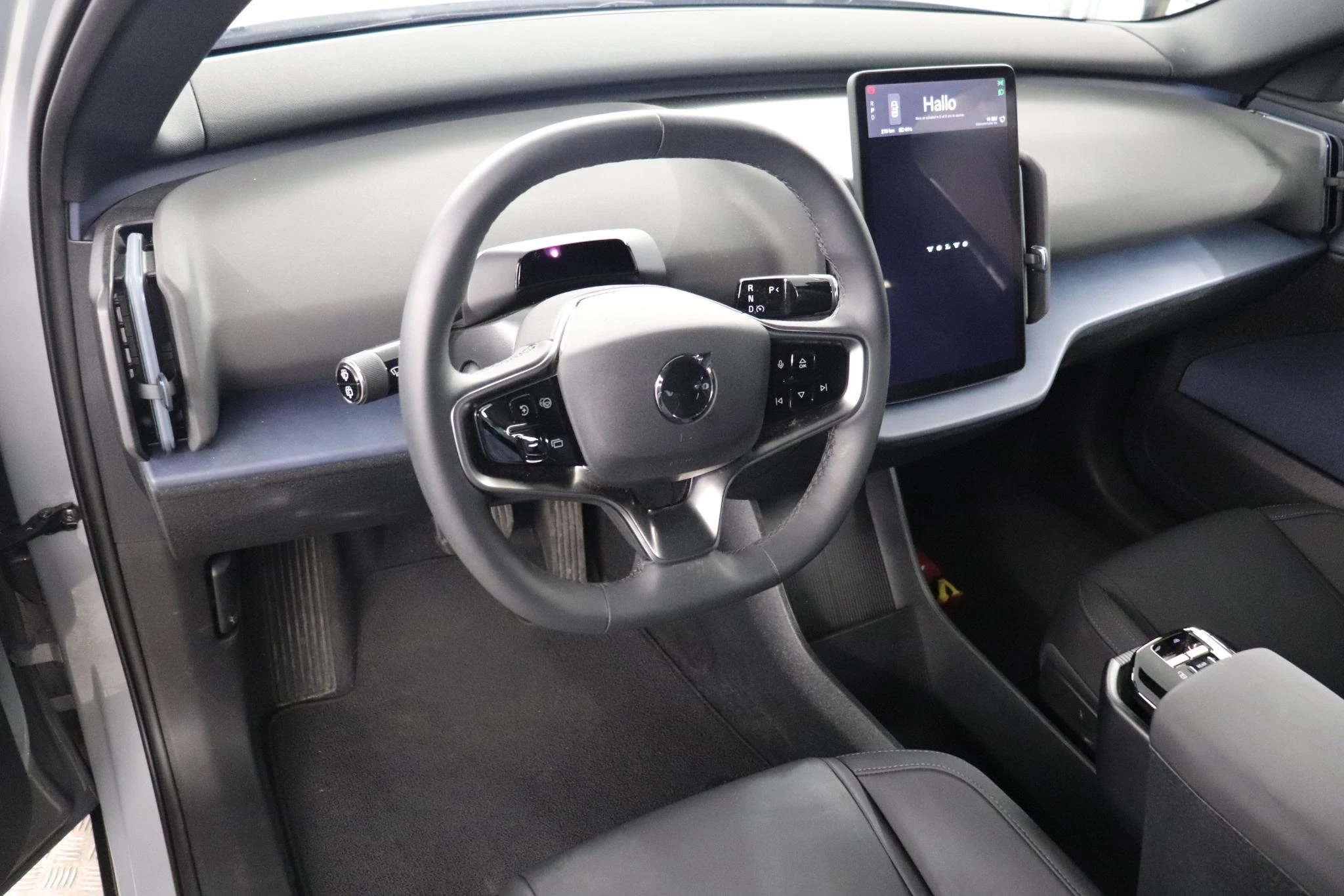 Volvo-EX30-image-5