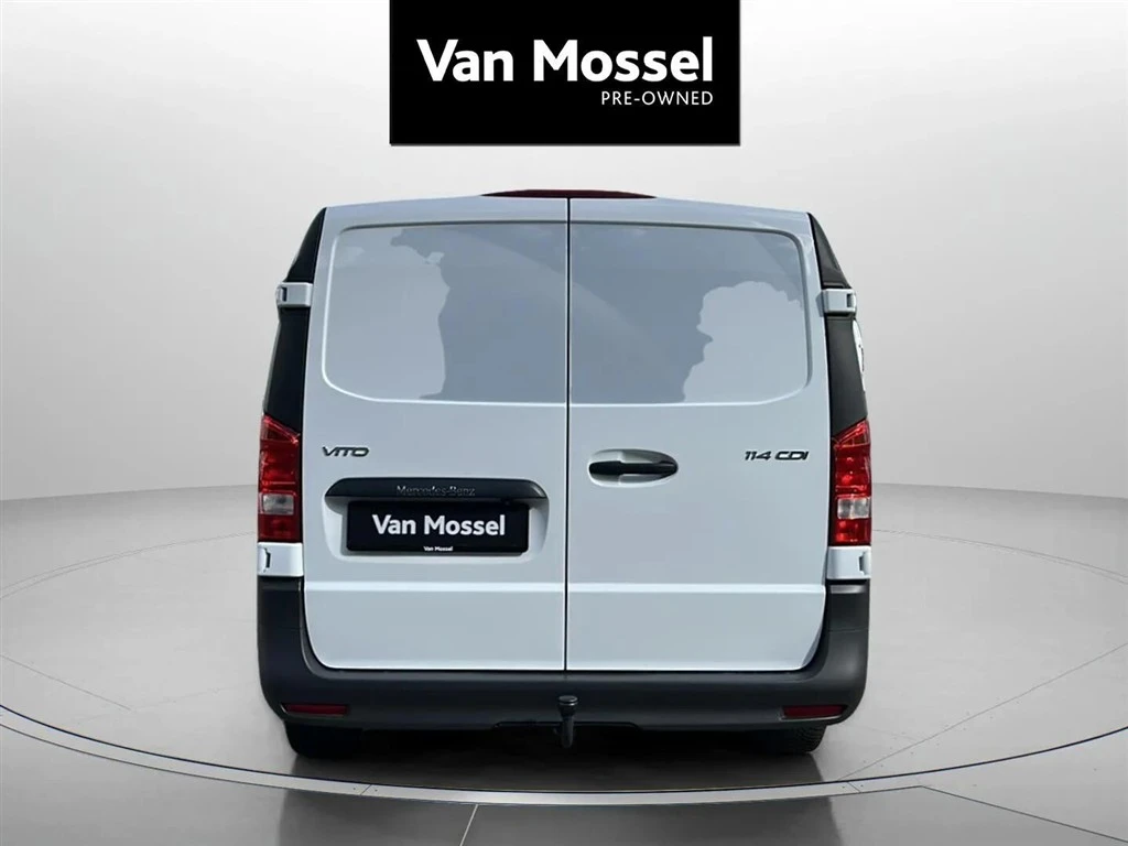 Mercedes-Benz-Vito-image-3