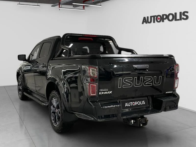 Isuzu-D-Max-image-18