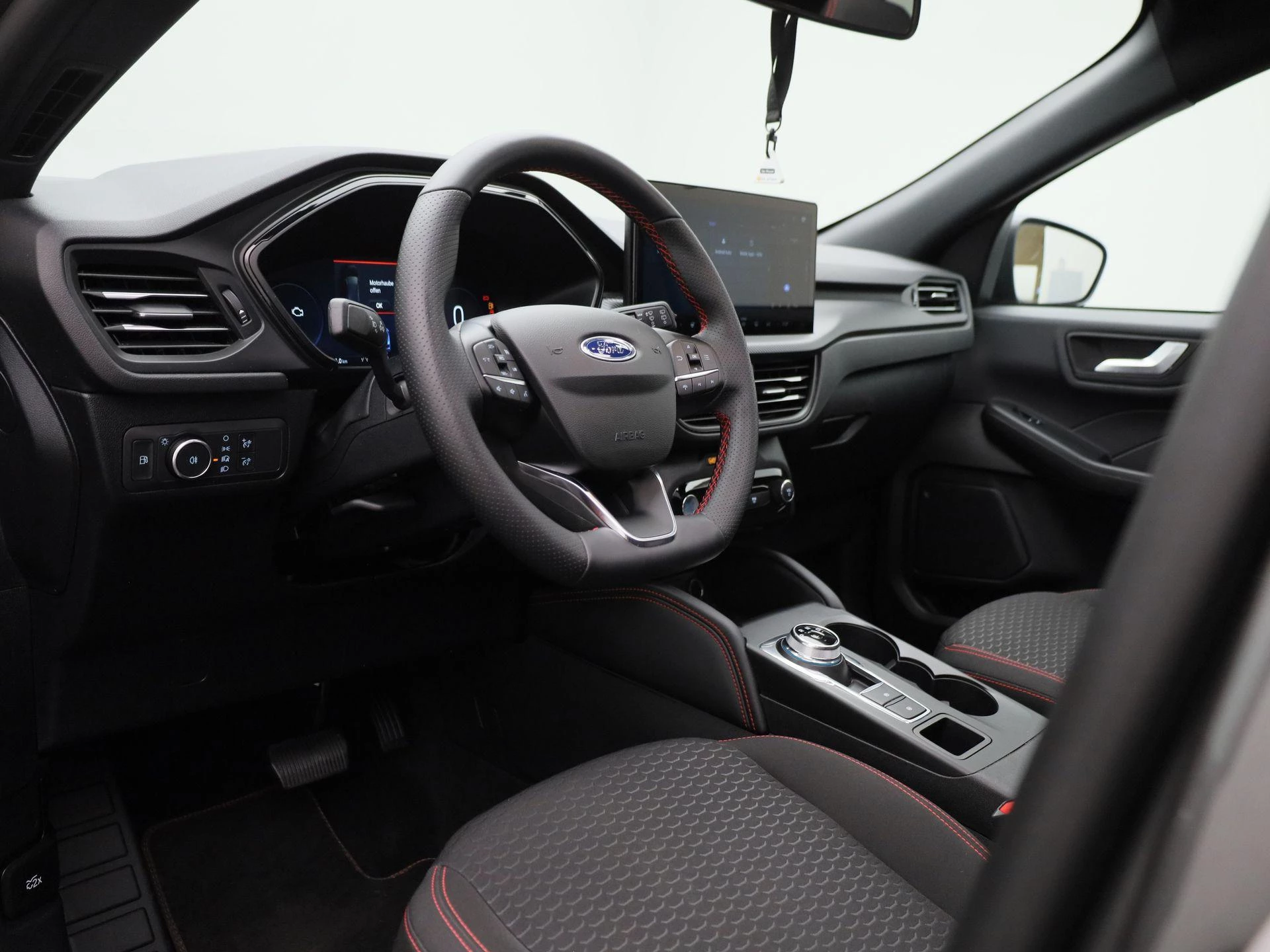 Ford-Kuga-image-31