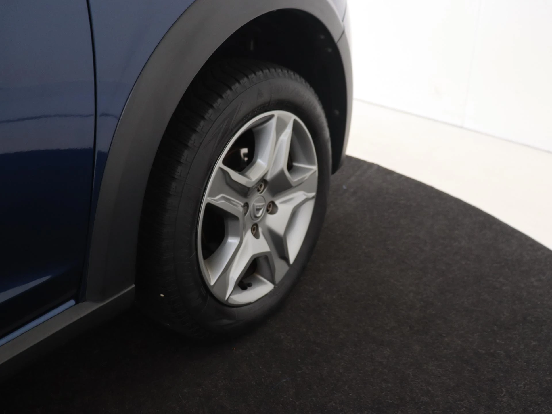 Dacia-Sandero Stepway-image-26