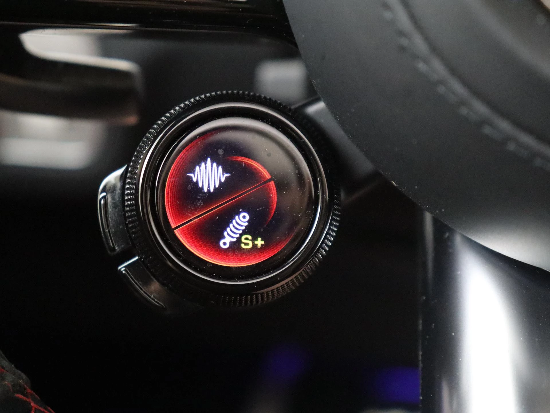 Mercedes-Benz-GLE-image-22