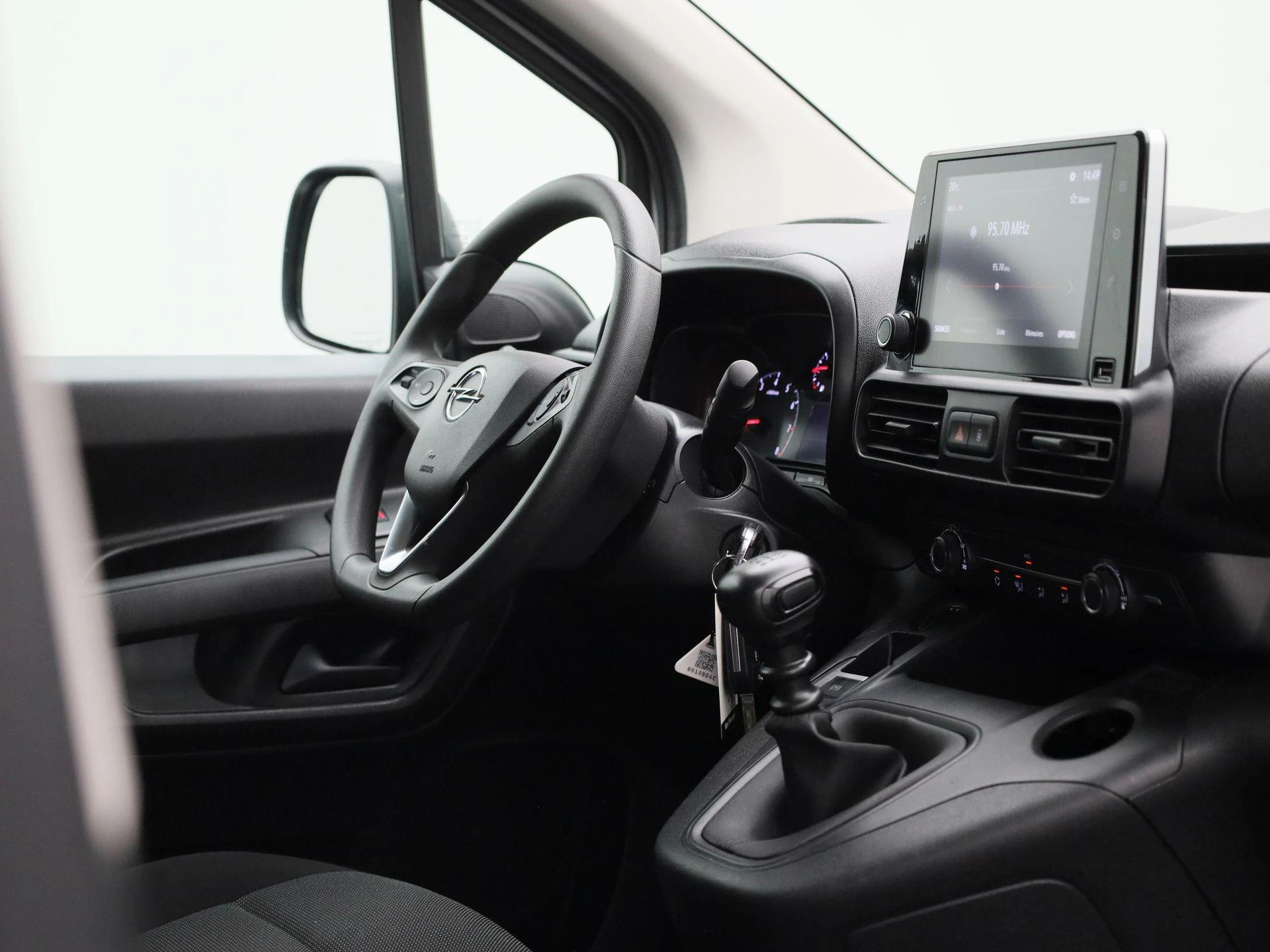 Opel-Combo-image-8